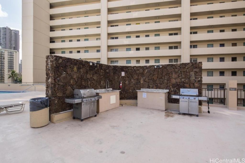 Hawaiian Monarch condo # 1105, Honolulu, Hawaii - photo 15 of 19