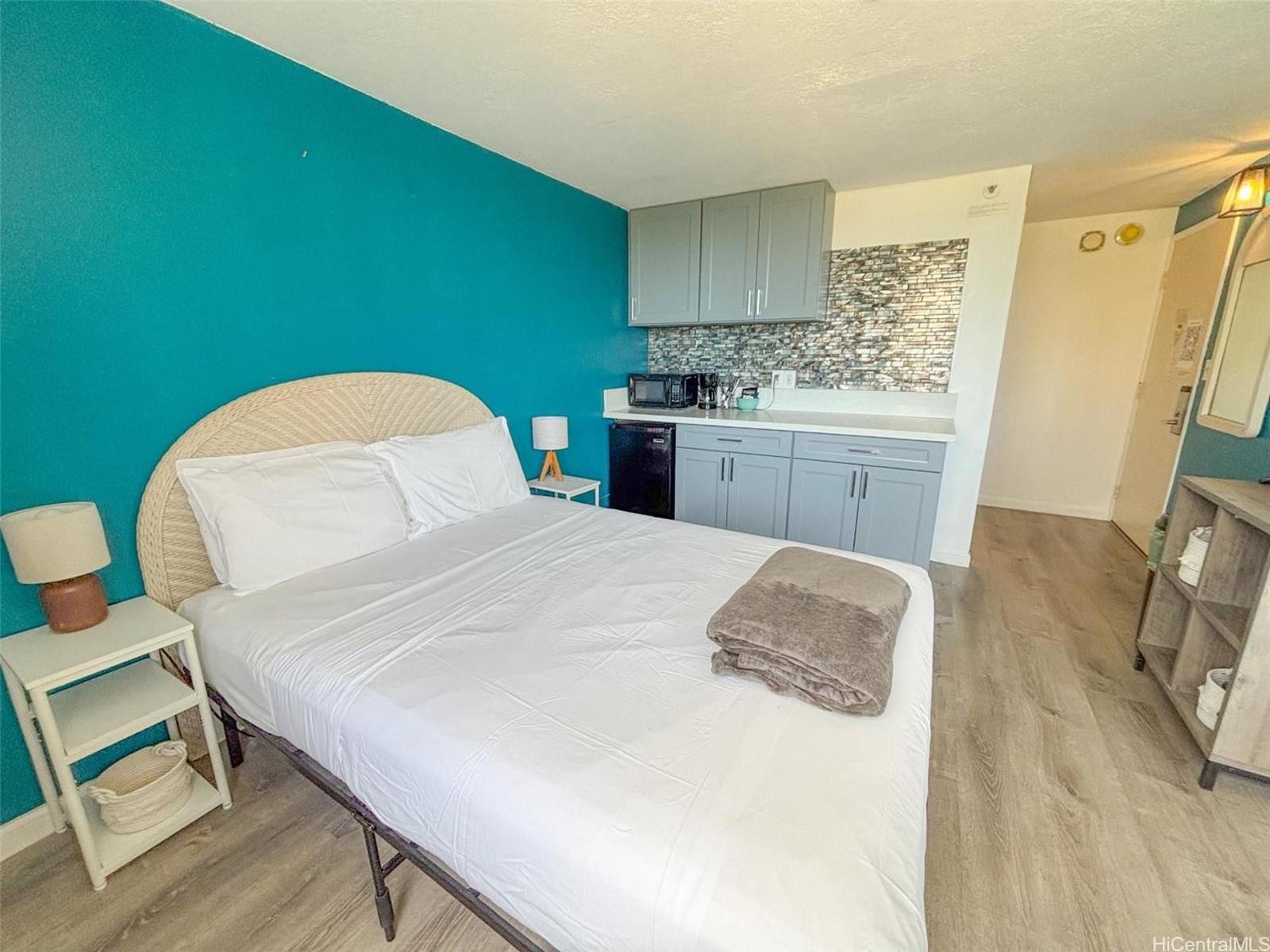 Hawaiian Monarch condo # 1105, Honolulu, Hawaii - photo 3 of 19