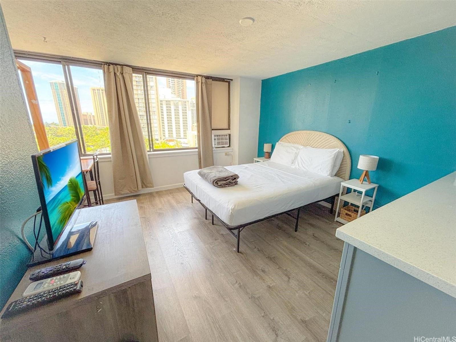 Hawaiian Monarch condo # 1105, Honolulu, Hawaii - photo 5 of 19