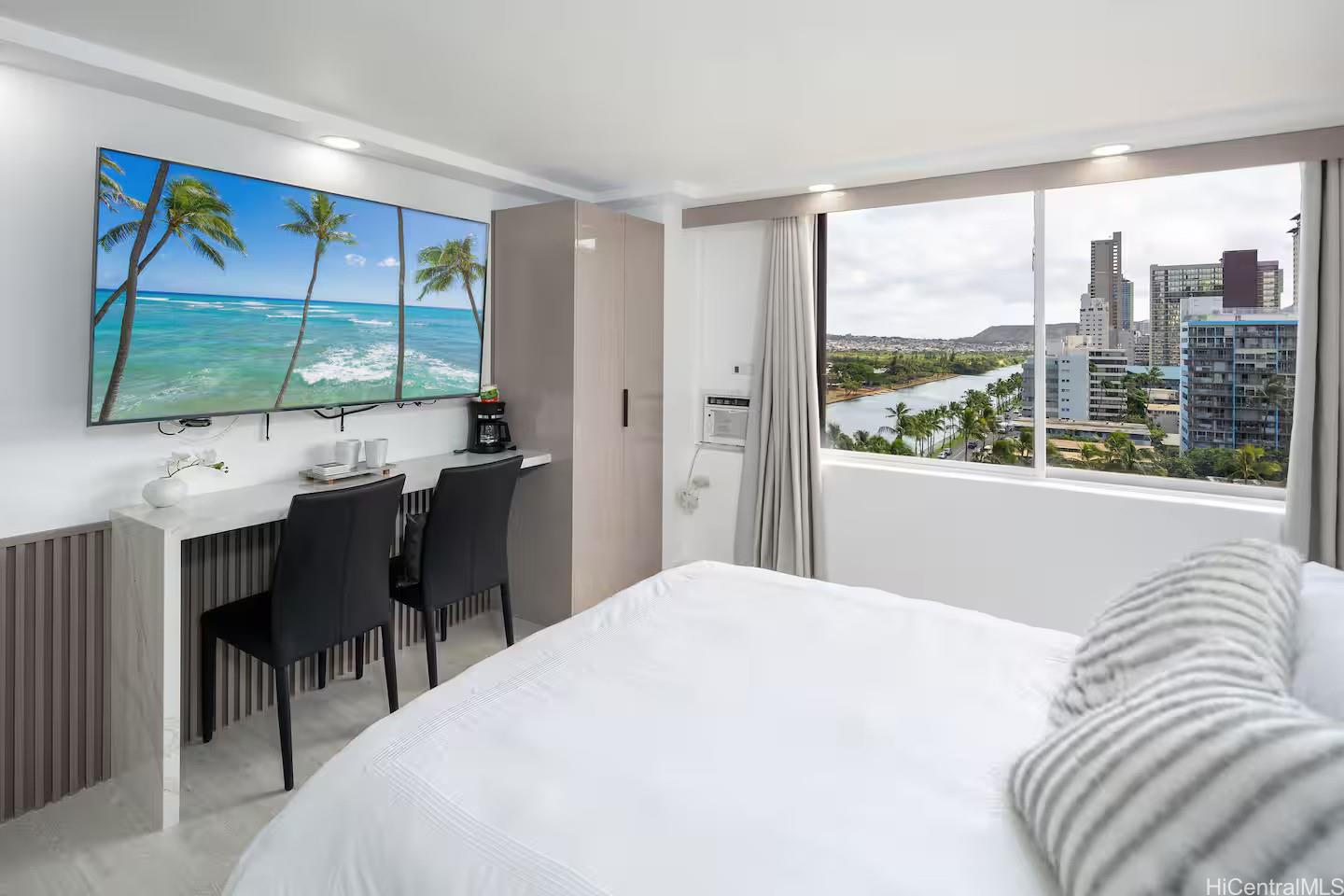 Hawaiian Monarch condo # 1308, Honolulu, Hawaii - photo 2 of 23