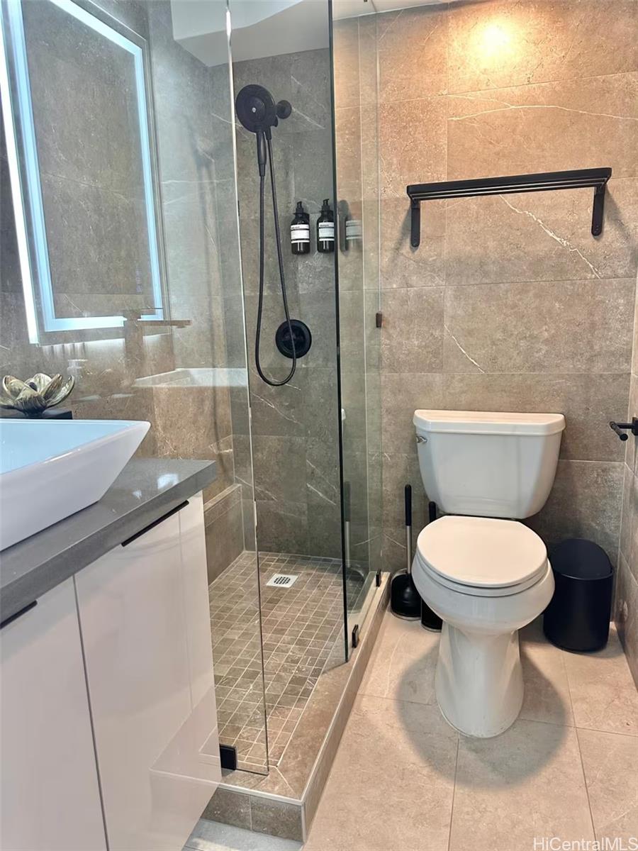 Hawaiian Monarch condo # 1308, Honolulu, Hawaii - photo 15 of 23