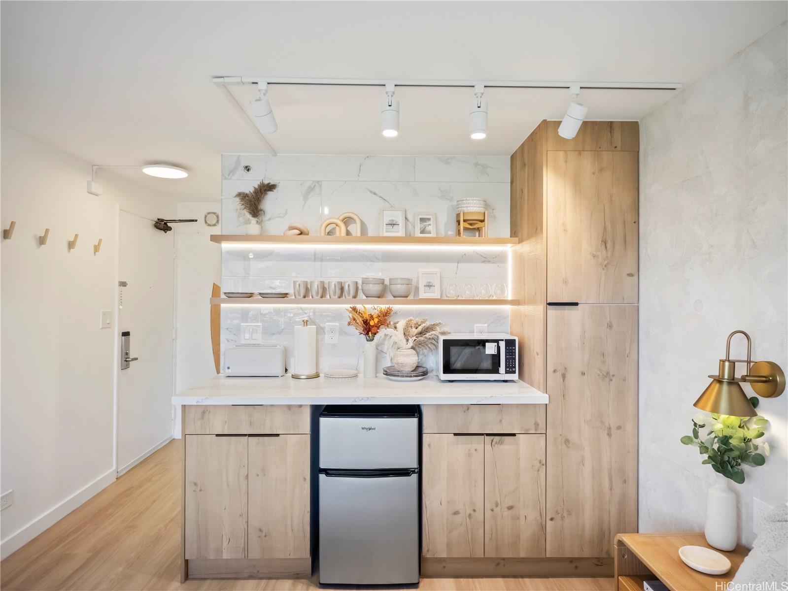 Hawaiian Monarch condo # 1312, Honolulu, Hawaii - photo 13 of 24