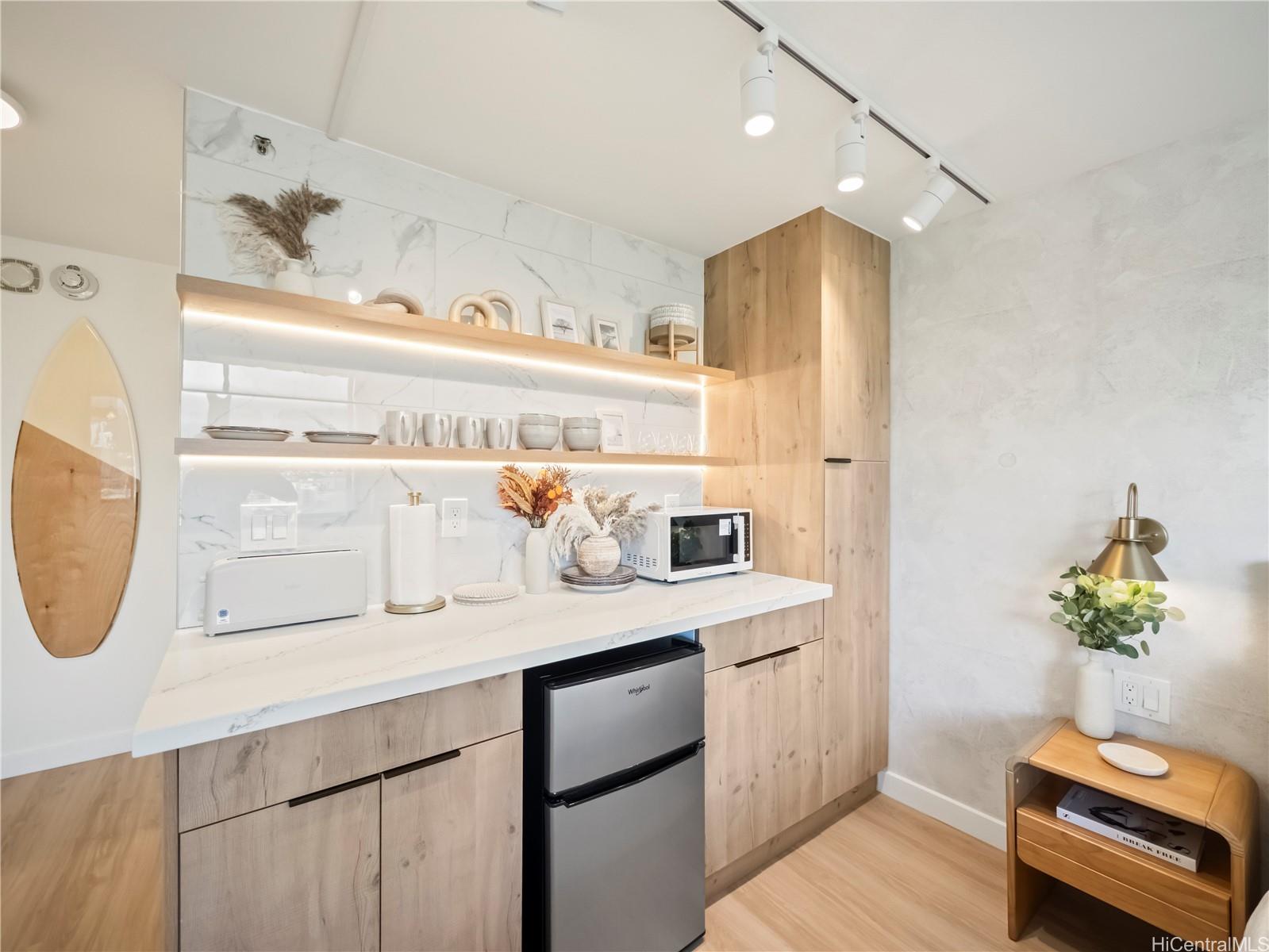 Hawaiian Monarch condo # 1312, Honolulu, Hawaii - photo 14 of 24