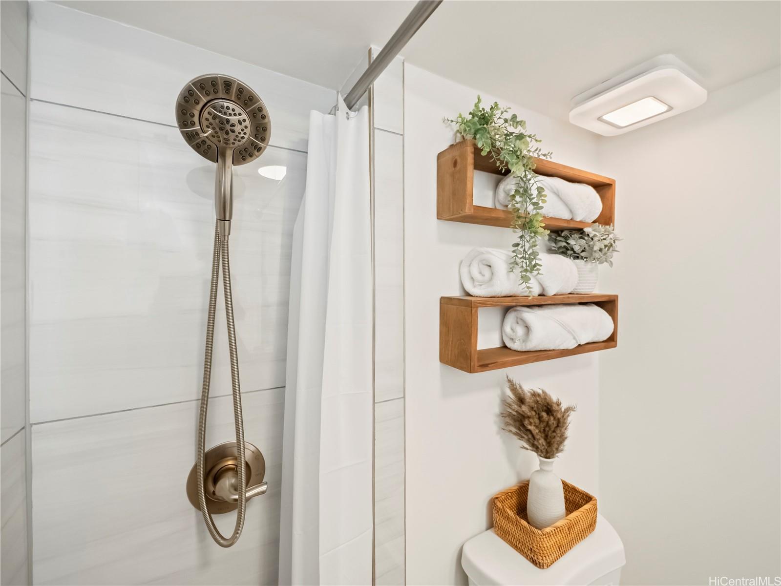 Hawaiian Monarch condo # 1312, Honolulu, Hawaii - photo 20 of 24