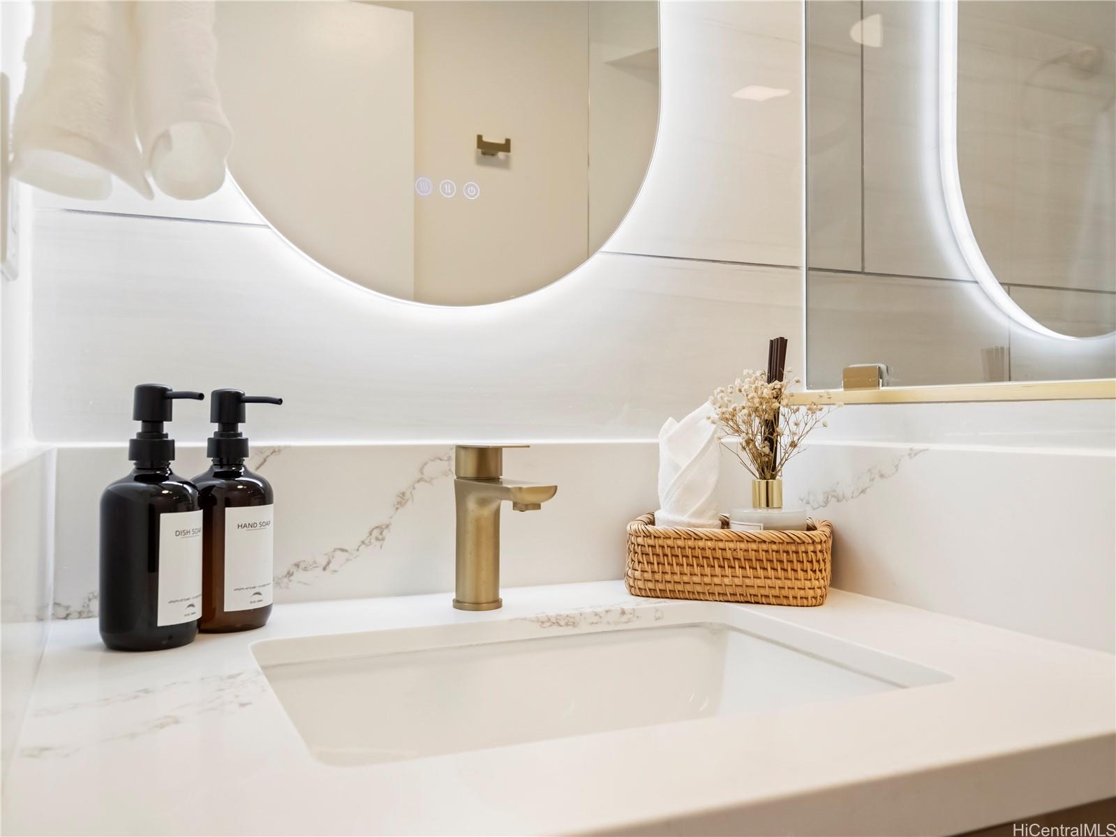 Hawaiian Monarch condo # 1312, Honolulu, Hawaii - photo 21 of 24