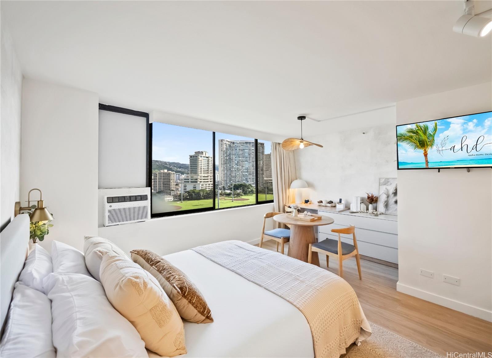 Hawaiian Monarch condo # 1312, Honolulu, Hawaii - photo 4 of 24