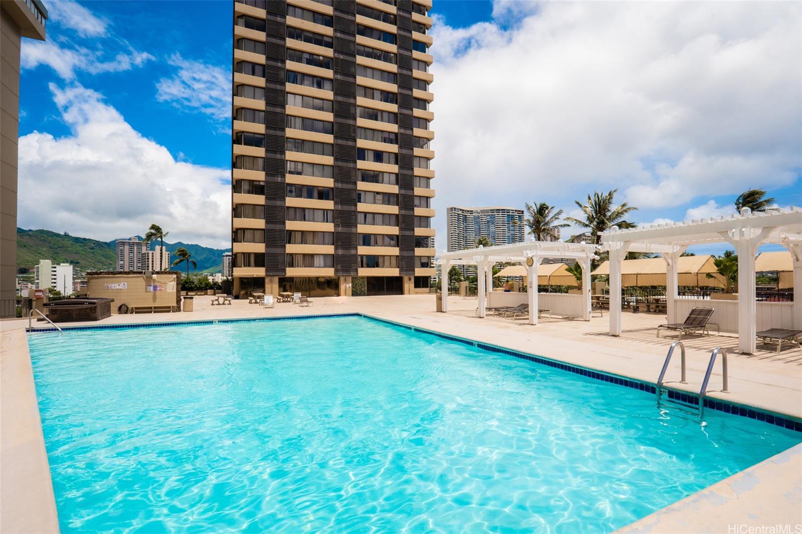 Hawaiian Monarch condo # 1709, Honolulu, Hawaii - photo 12 of 17