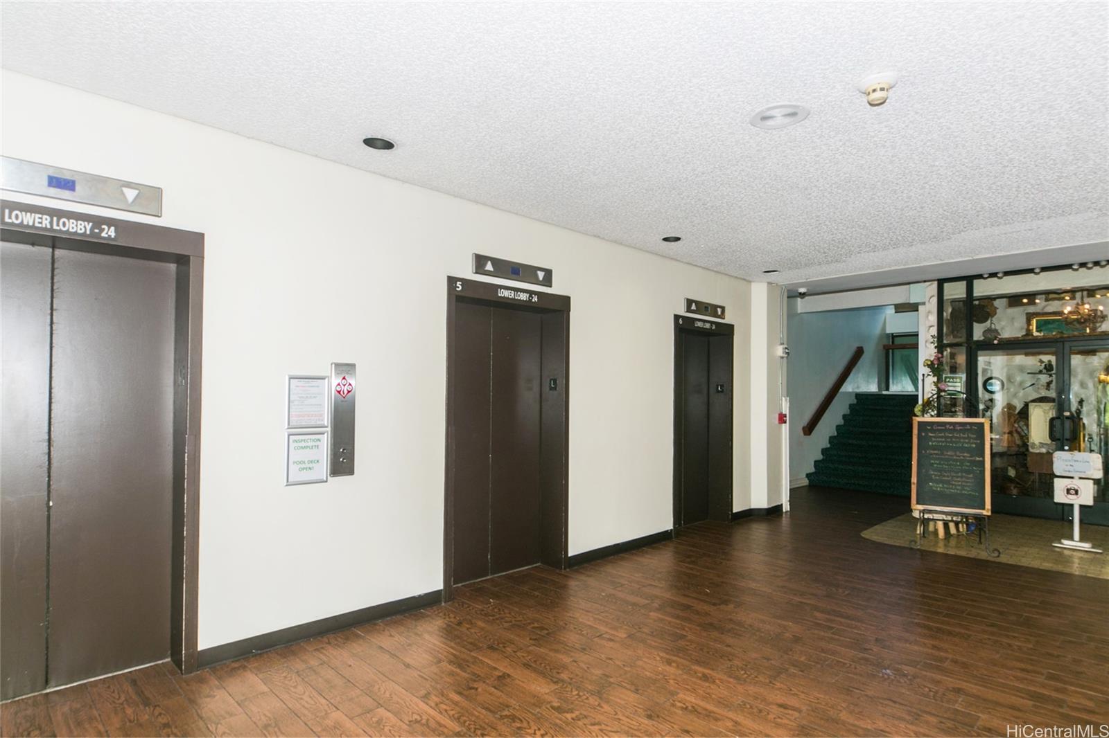 Hawaiian Monarch condo # 1805, Honolulu, Hawaii - photo 16 of 19