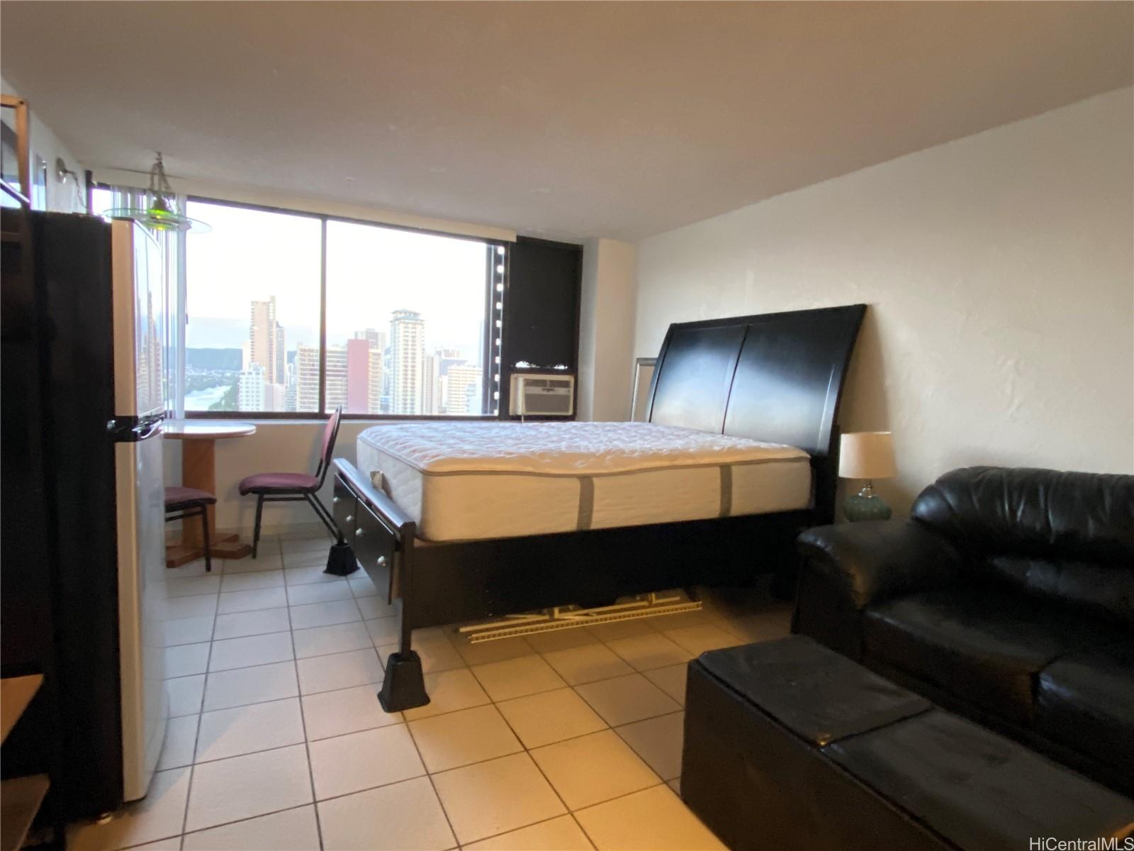 444 Niu St Honolulu - Rental - photo 3 of 12