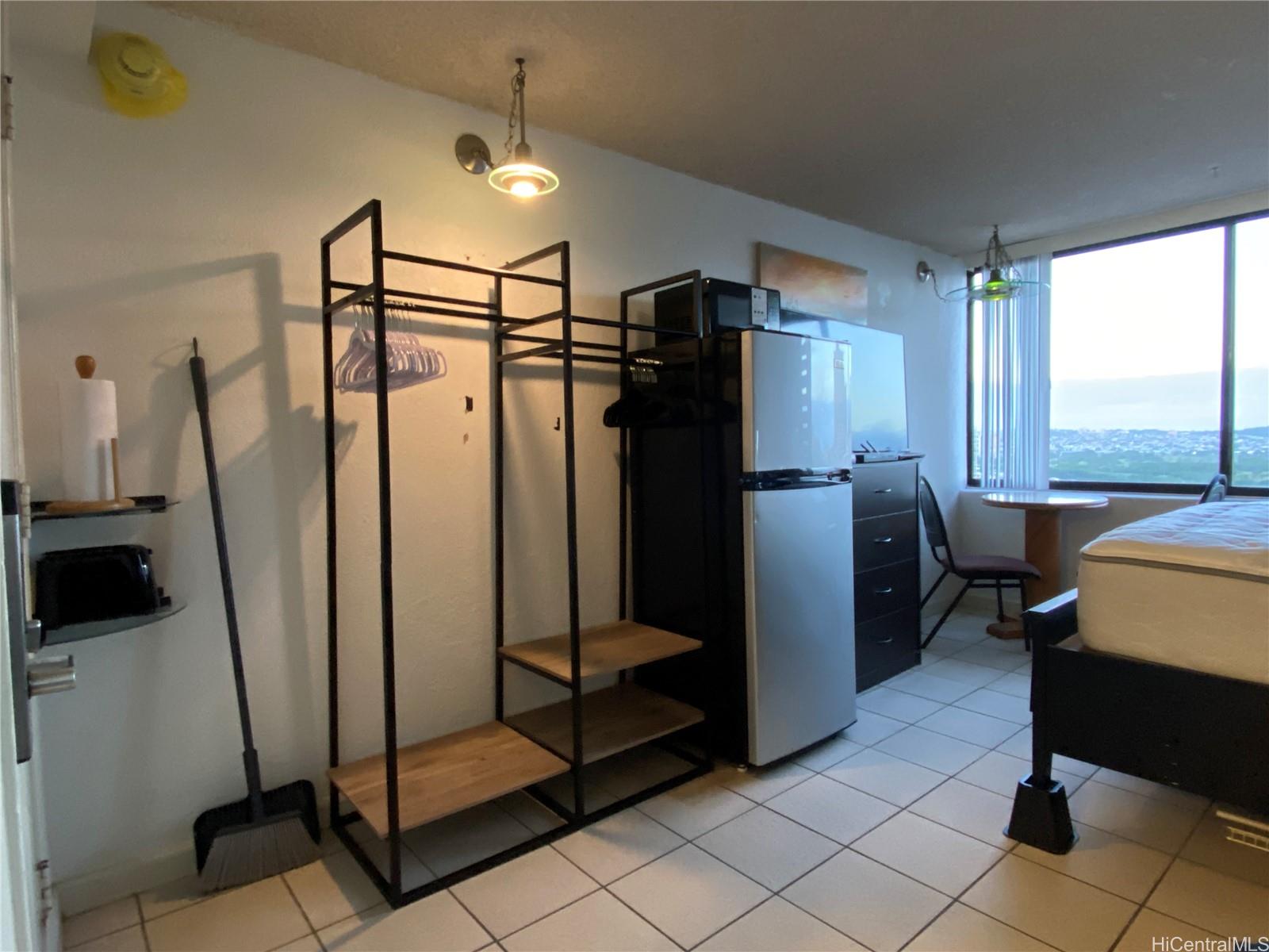 444 Niu St Honolulu - Rental - photo 5 of 12