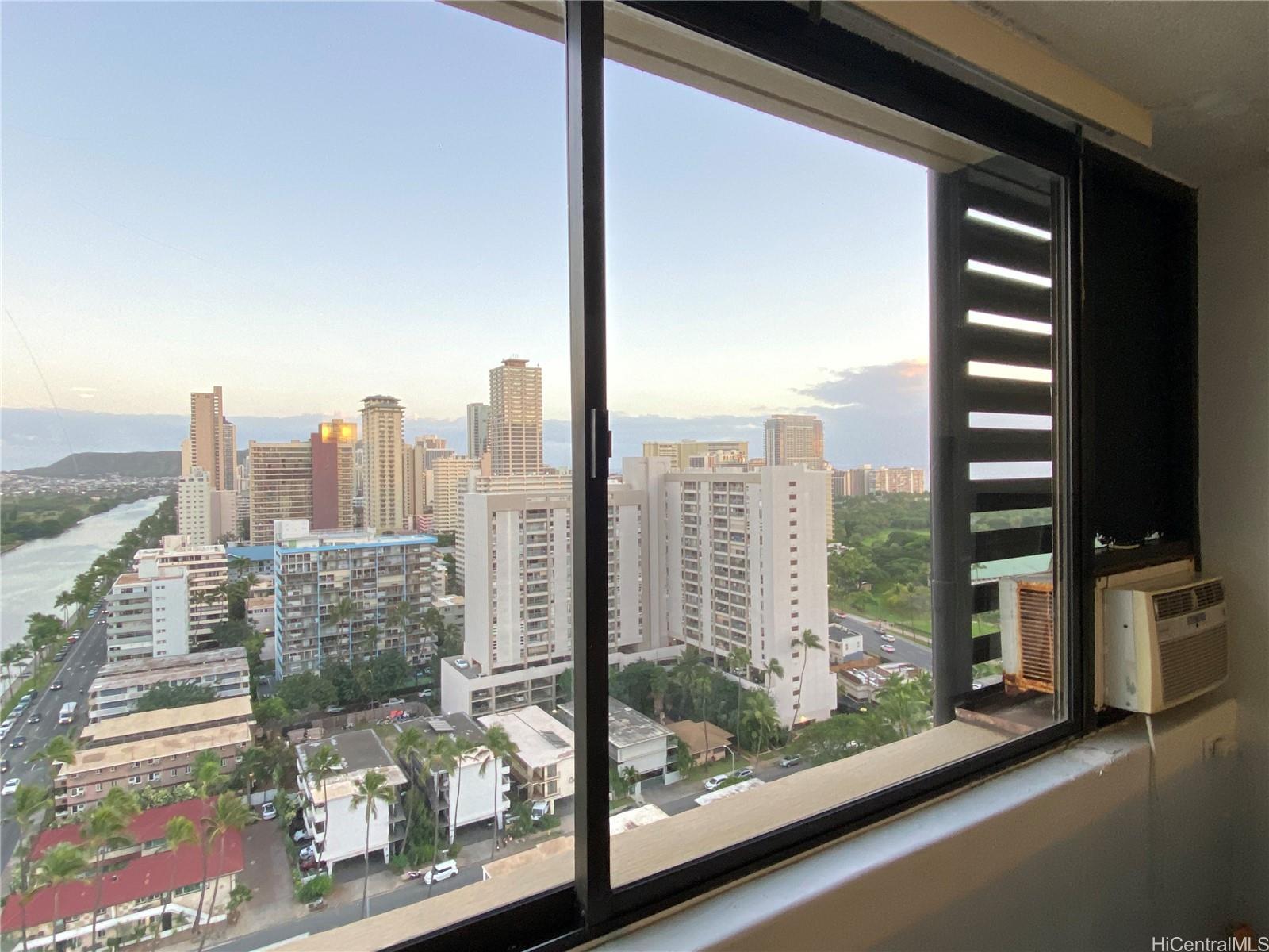 444 Niu St Honolulu - Rental - photo 8 of 12