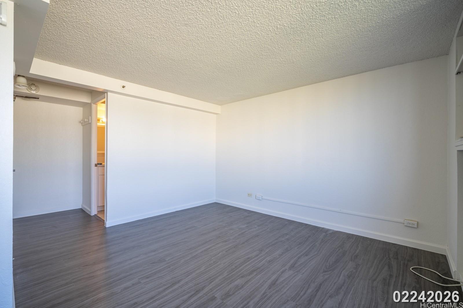 444 Niu St Honolulu - Rental - photo 6 of 19