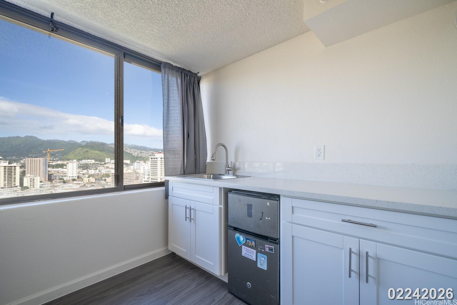 444 Niu St Honolulu - Rental - photo 8 of 19