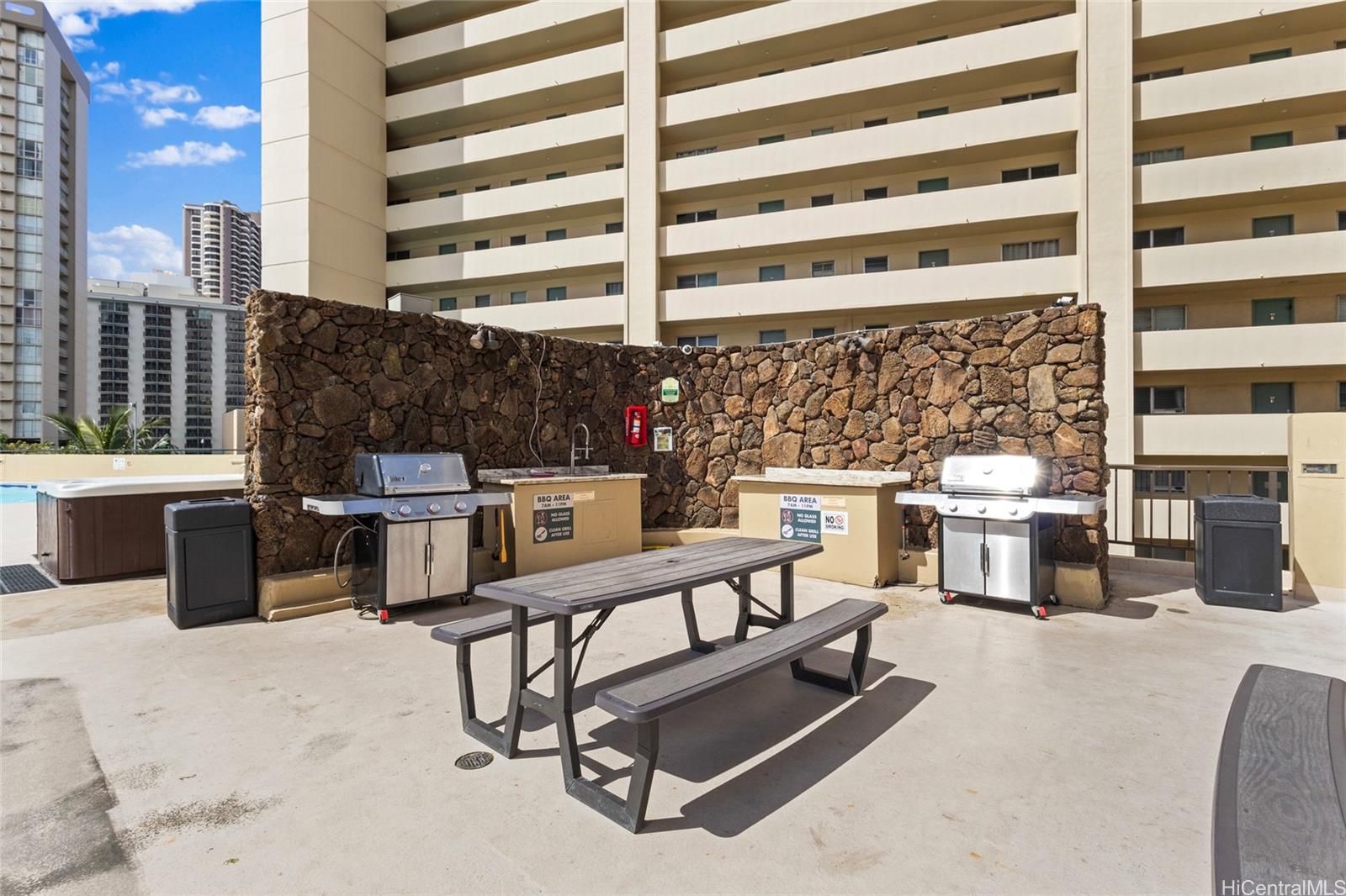 Hawaiian Monarch condo # 2502, Honolulu, Hawaii - photo 16 of 25