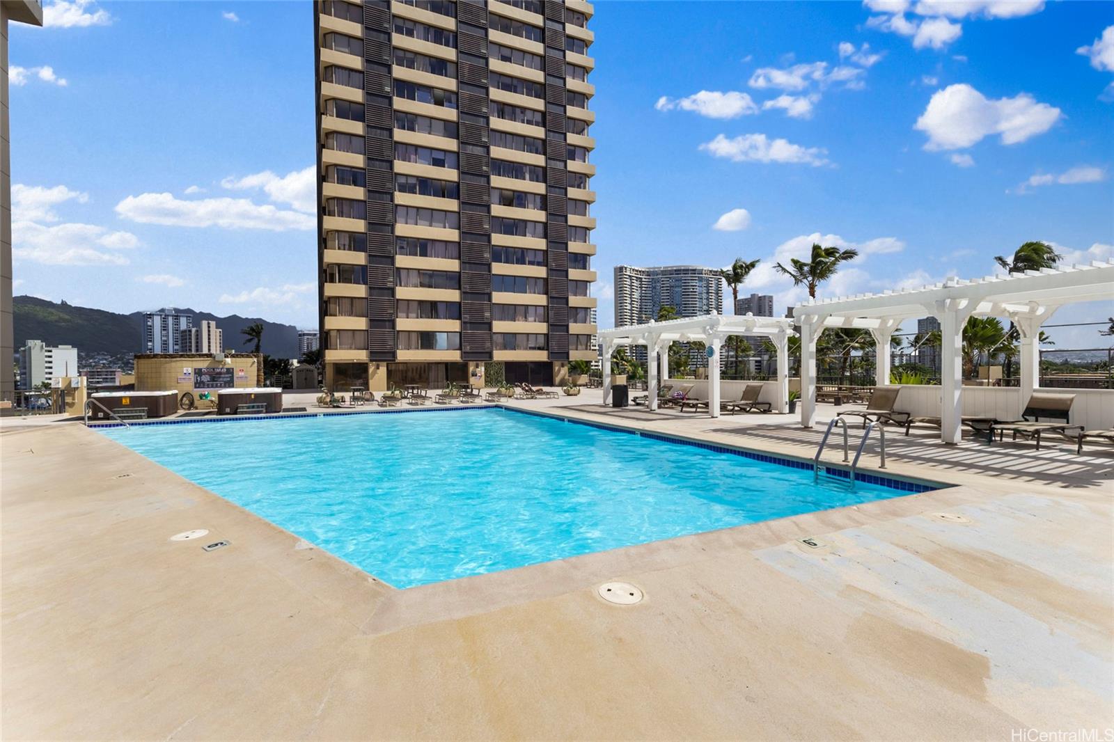 Hawaiian Monarch condo # 2502, Honolulu, Hawaii - photo 18 of 25