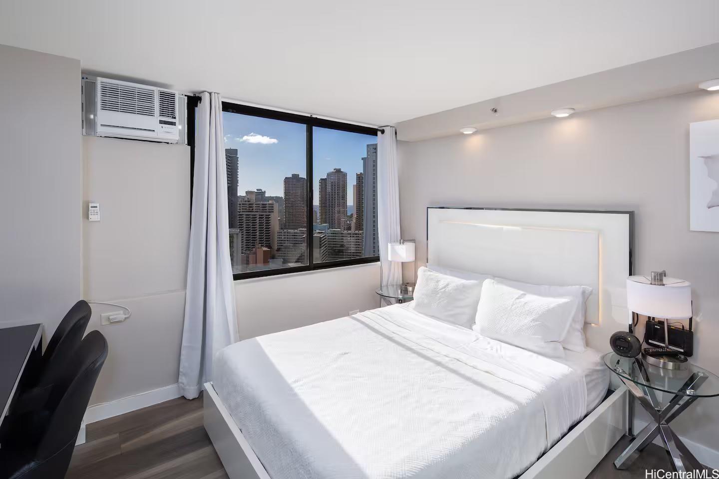 Hawaiian Monarch condo # 2702, Honolulu, Hawaii - photo 3 of 18