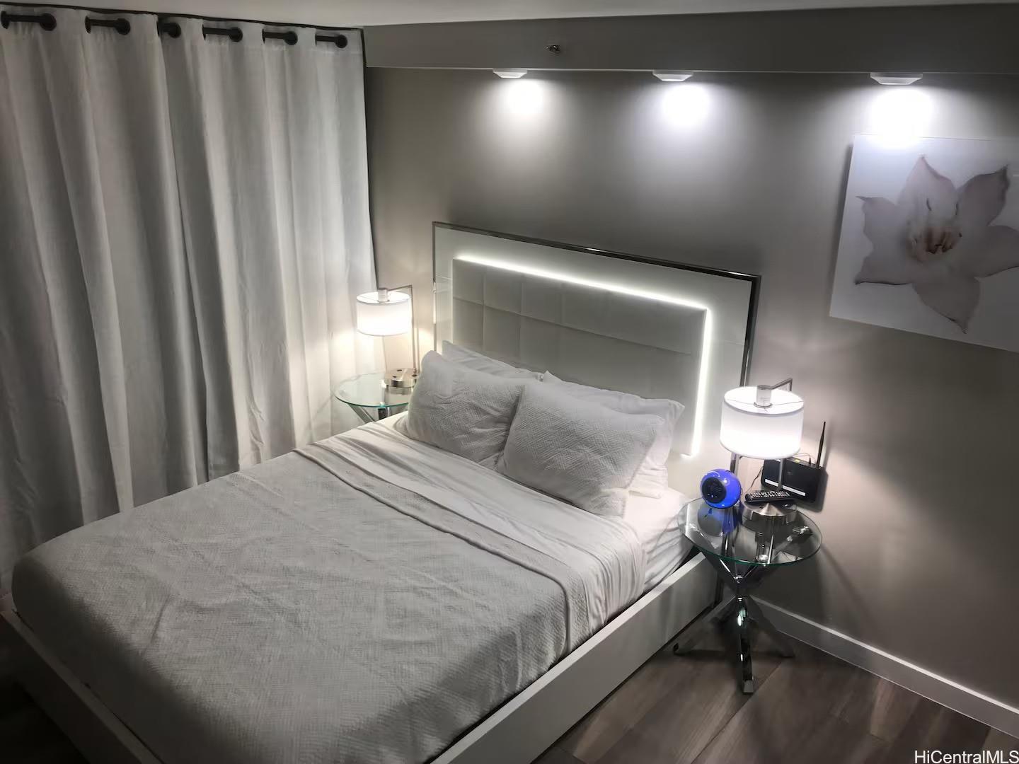 Hawaiian Monarch condo # 2702, Honolulu, Hawaii - photo 7 of 18