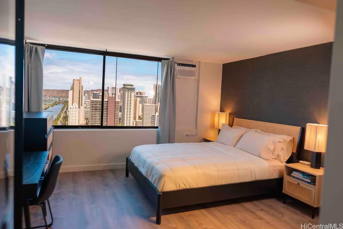 Hawaiian Monarch condo # 3005, Honolulu, Hawaii - photo 2 of 22