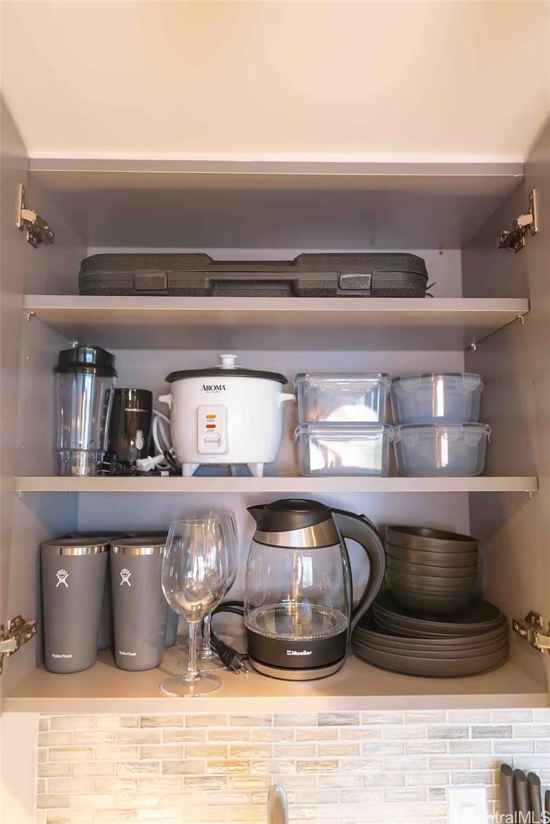 Hawaiian Monarch condo # 3005, Honolulu, Hawaii - photo 13 of 22