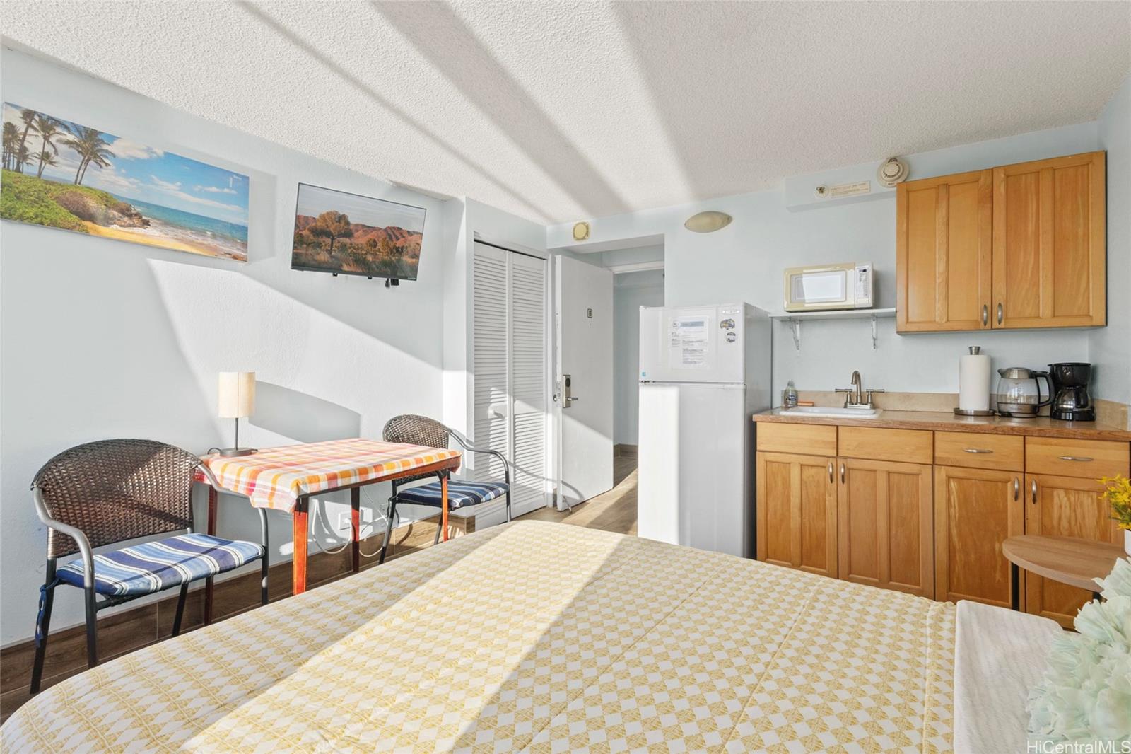 Hawaiian Monarch condo # 3405, Honolulu, Hawaii - photo 11 of 25