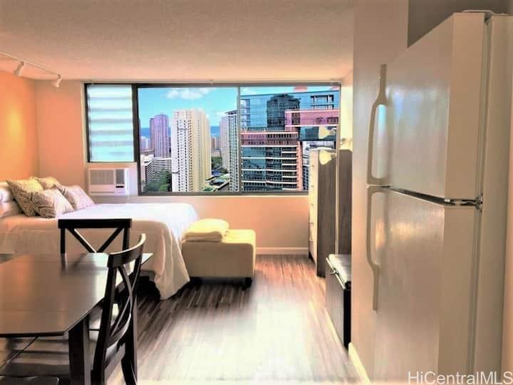 Hawaiian Monarch condo # 3608, Honolulu, Hawaii - photo 10 of 12