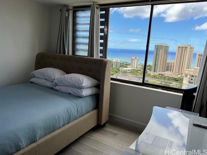 Hawaiian Monarch condo # 3802, Honolulu, Hawaii - photo 7 of 15