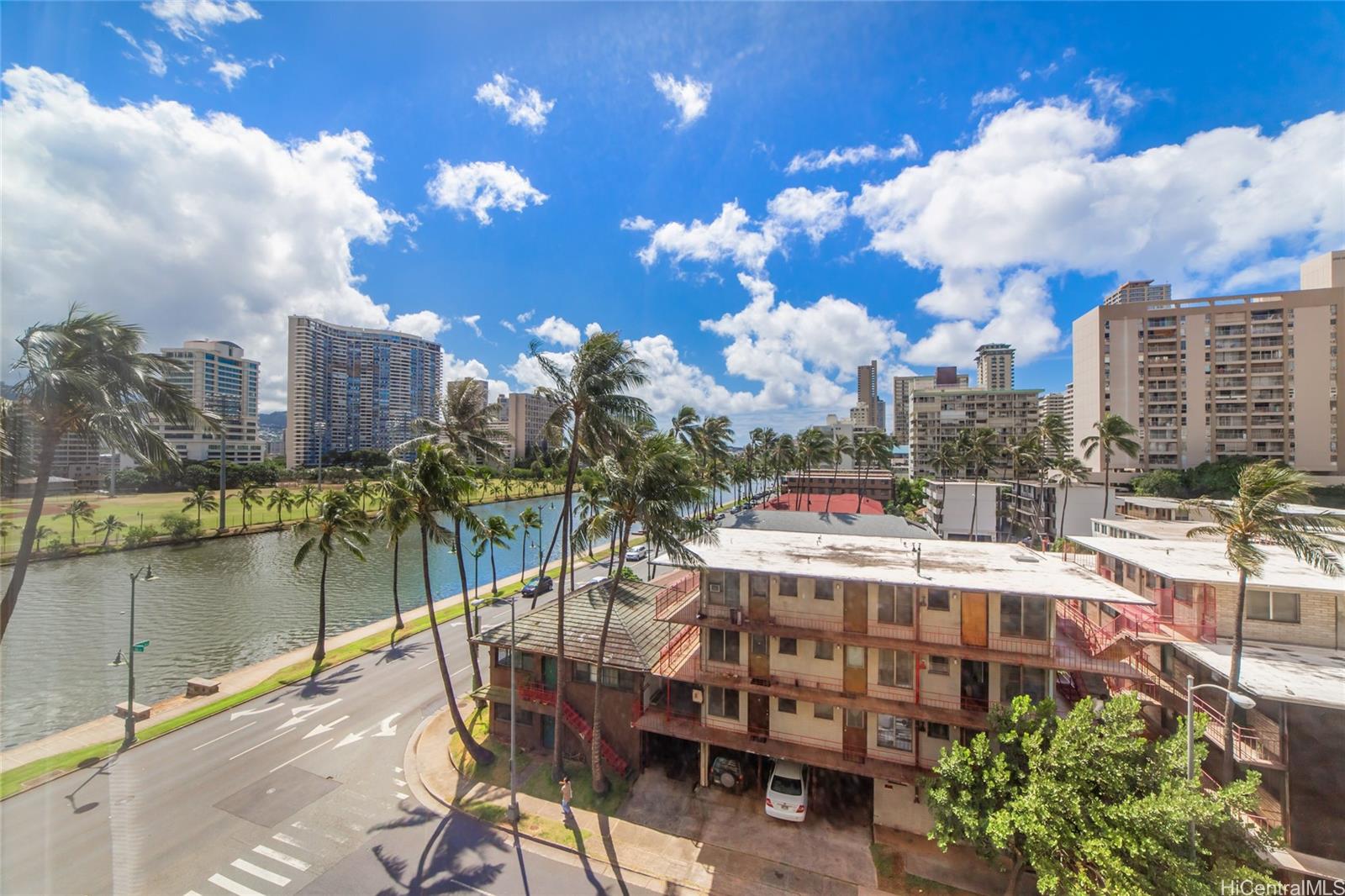 Hawaiian Monarch 707, 444 Niu Street, Honolulu Waikiki condo Withdrawn