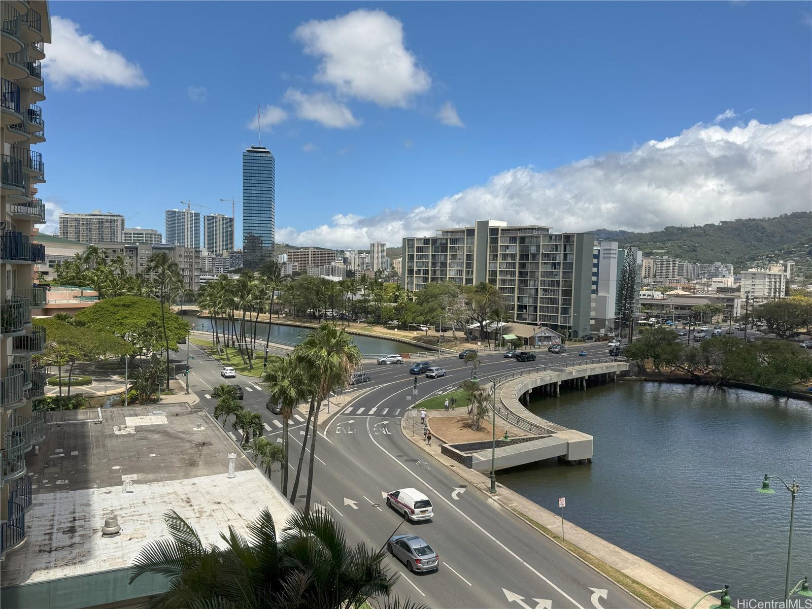 Hawaiian Monarch condo # 815, Honolulu, Hawaii - photo 8 of 24