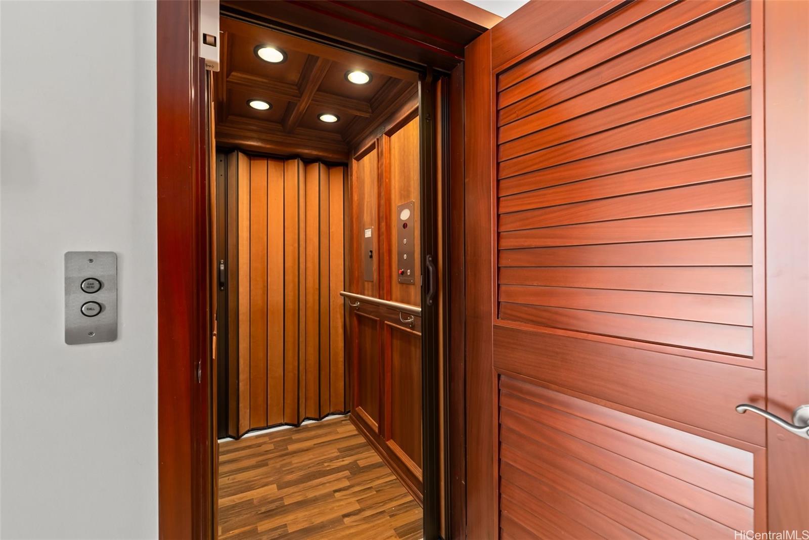 44-443  Kaneohe Bay Drive Kaneohe Bay, Kaneohe home - photo 15 of 24