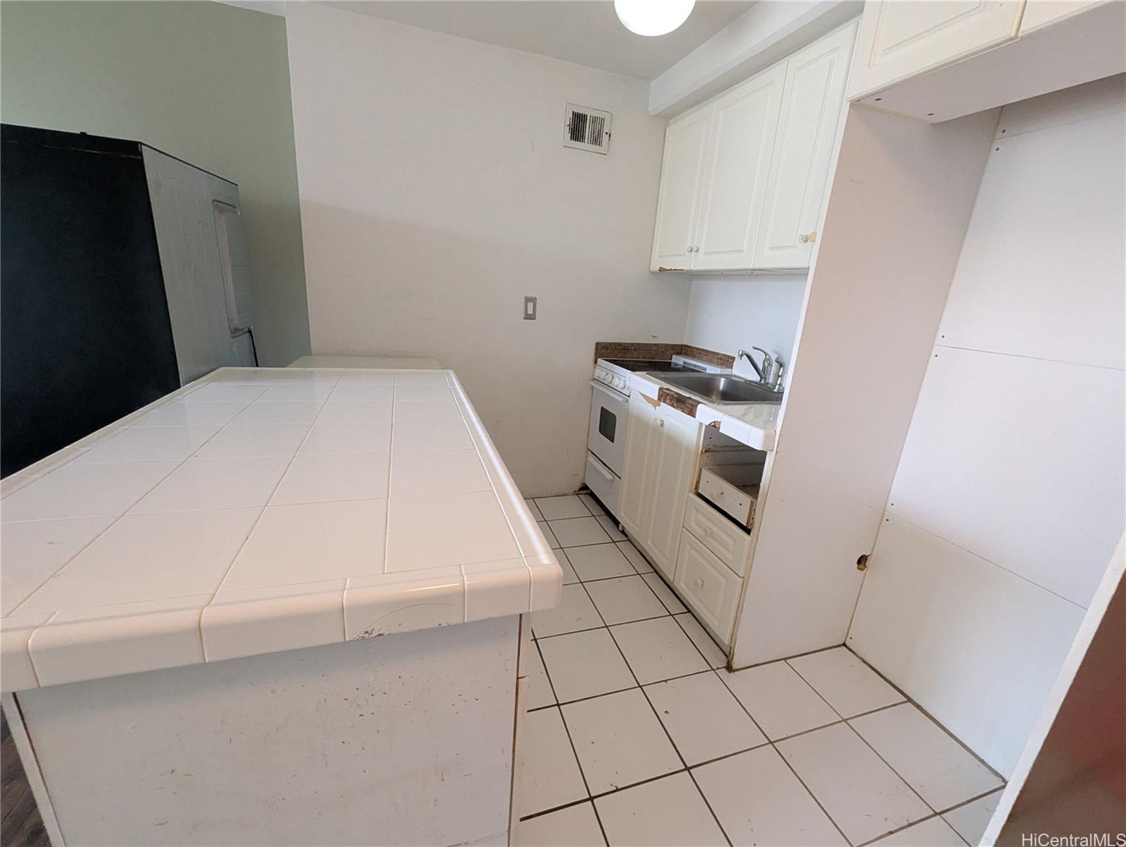 Rosalei Ltd condo # 1109, Honolulu, Hawaii - photo 2 of 9