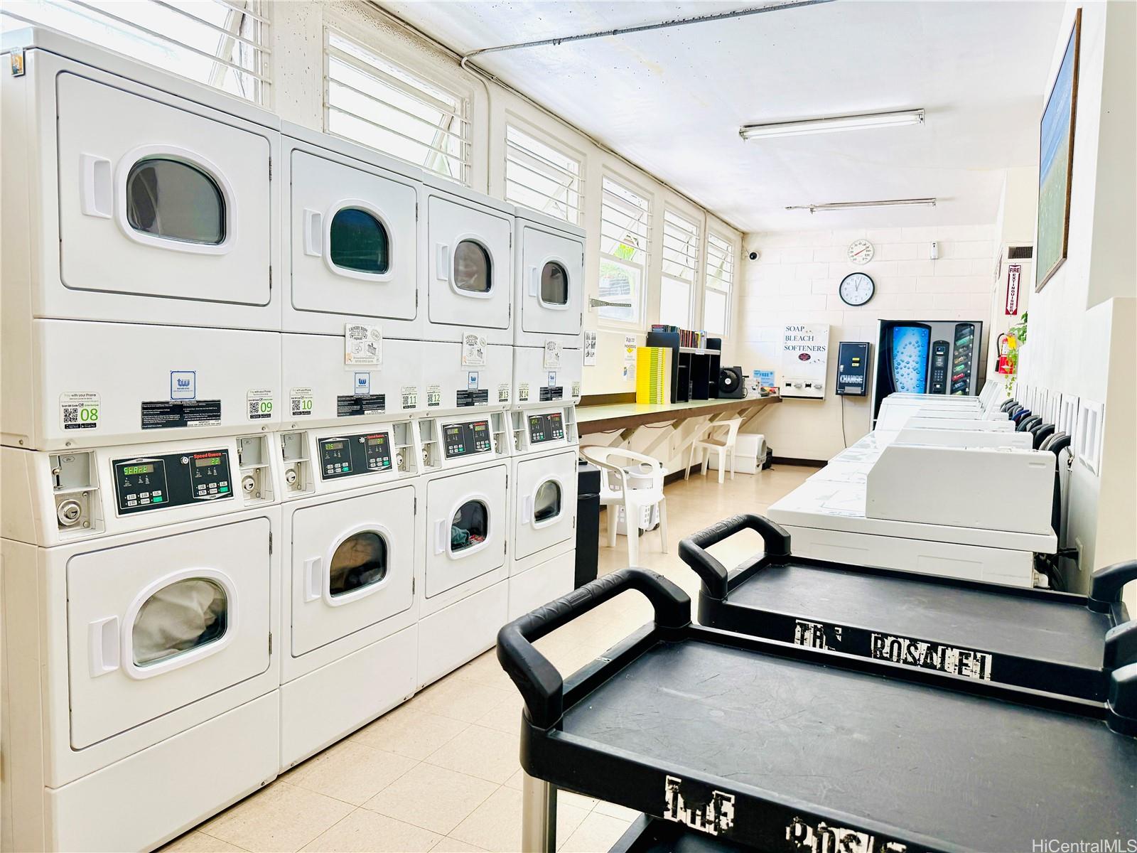 Rosalei Ltd condo # 212, Honolulu, Hawaii - photo 19 of 21