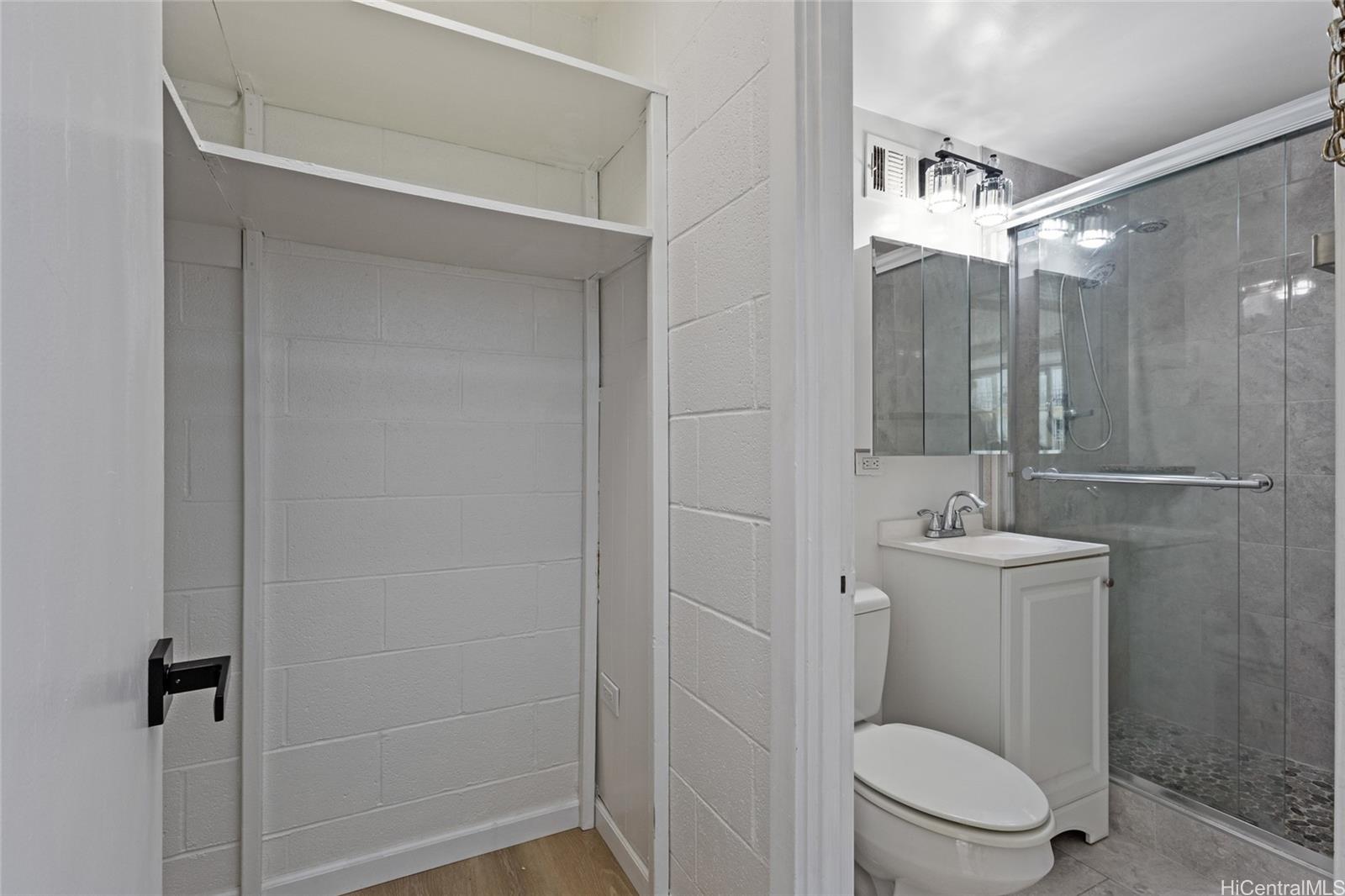 Rosalei Ltd condo # 401, Honolulu, Hawaii - photo 11 of 25