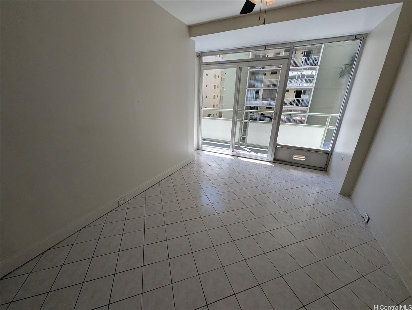 Rosalei Ltd condo # 402, Honolulu, Hawaii - photo 5 of 10