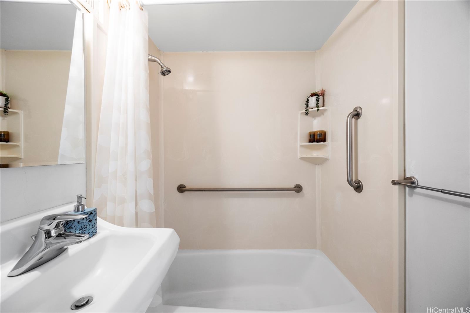 Rosalei Ltd condo # 504, Honolulu, Hawaii - photo 16 of 25