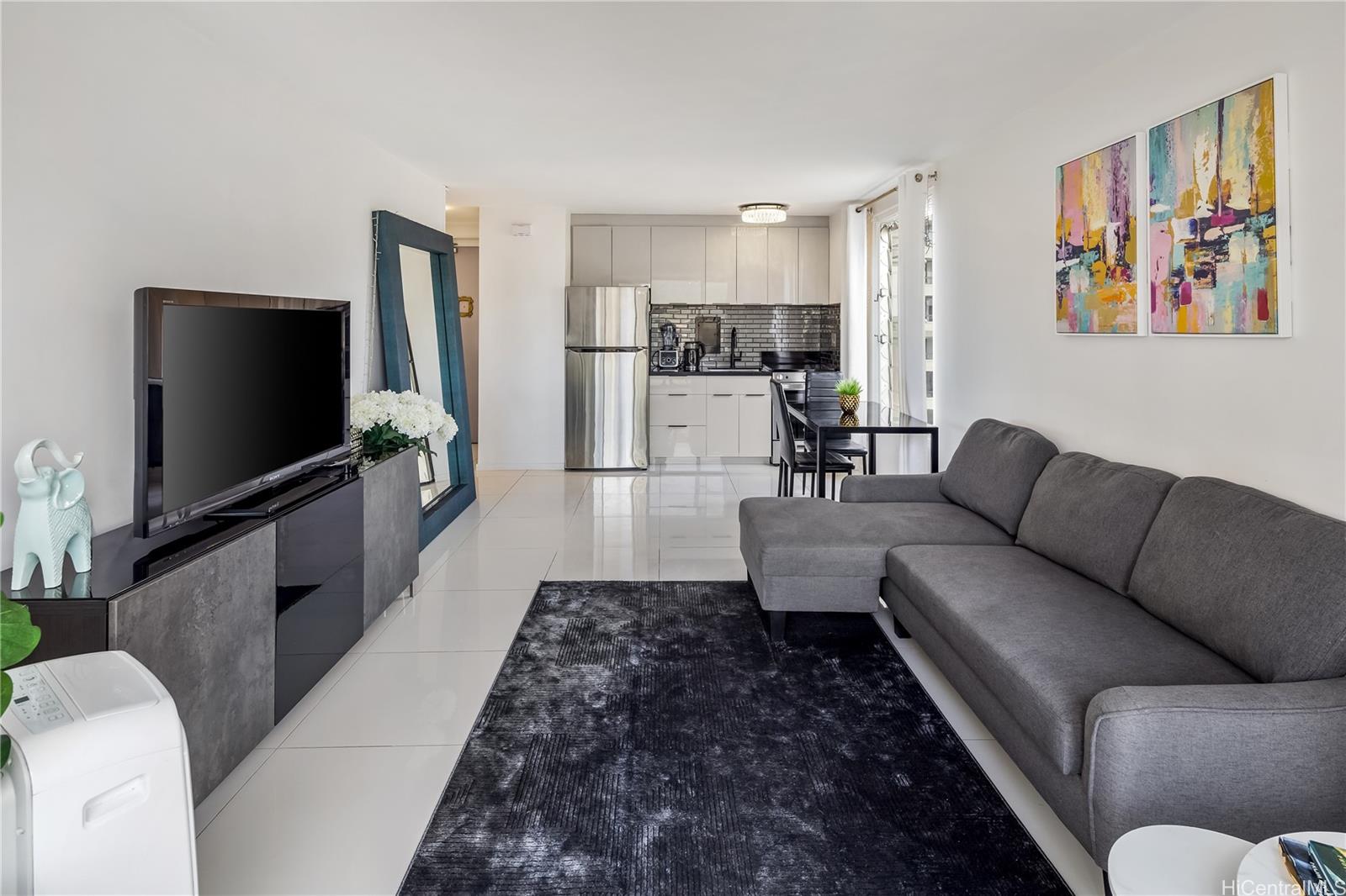 Rosalei Ltd condo # 704, Honolulu, Hawaii - photo 3 of 15