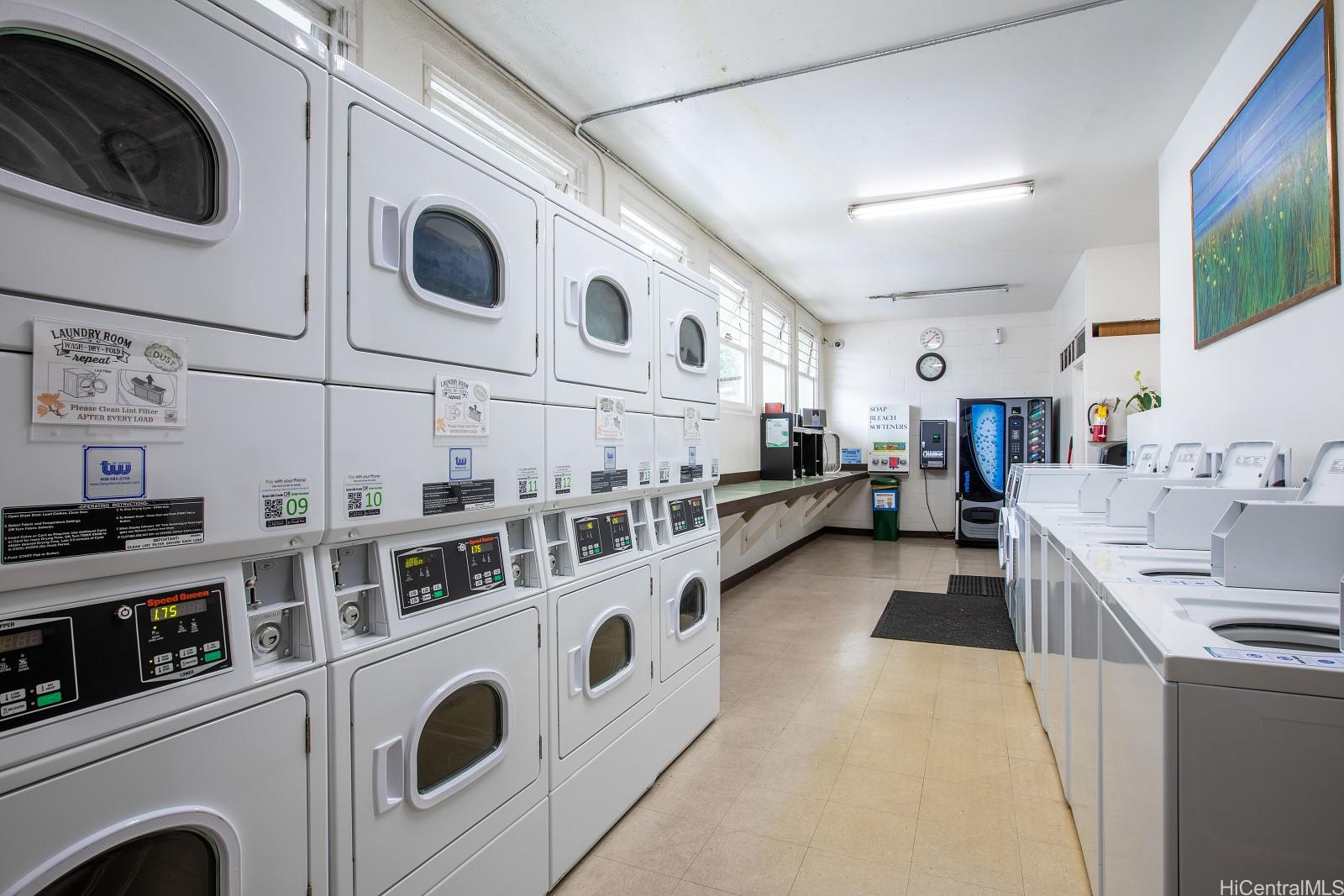 Rosalei Ltd condo # 712, Honolulu, Hawaii - photo 11 of 14