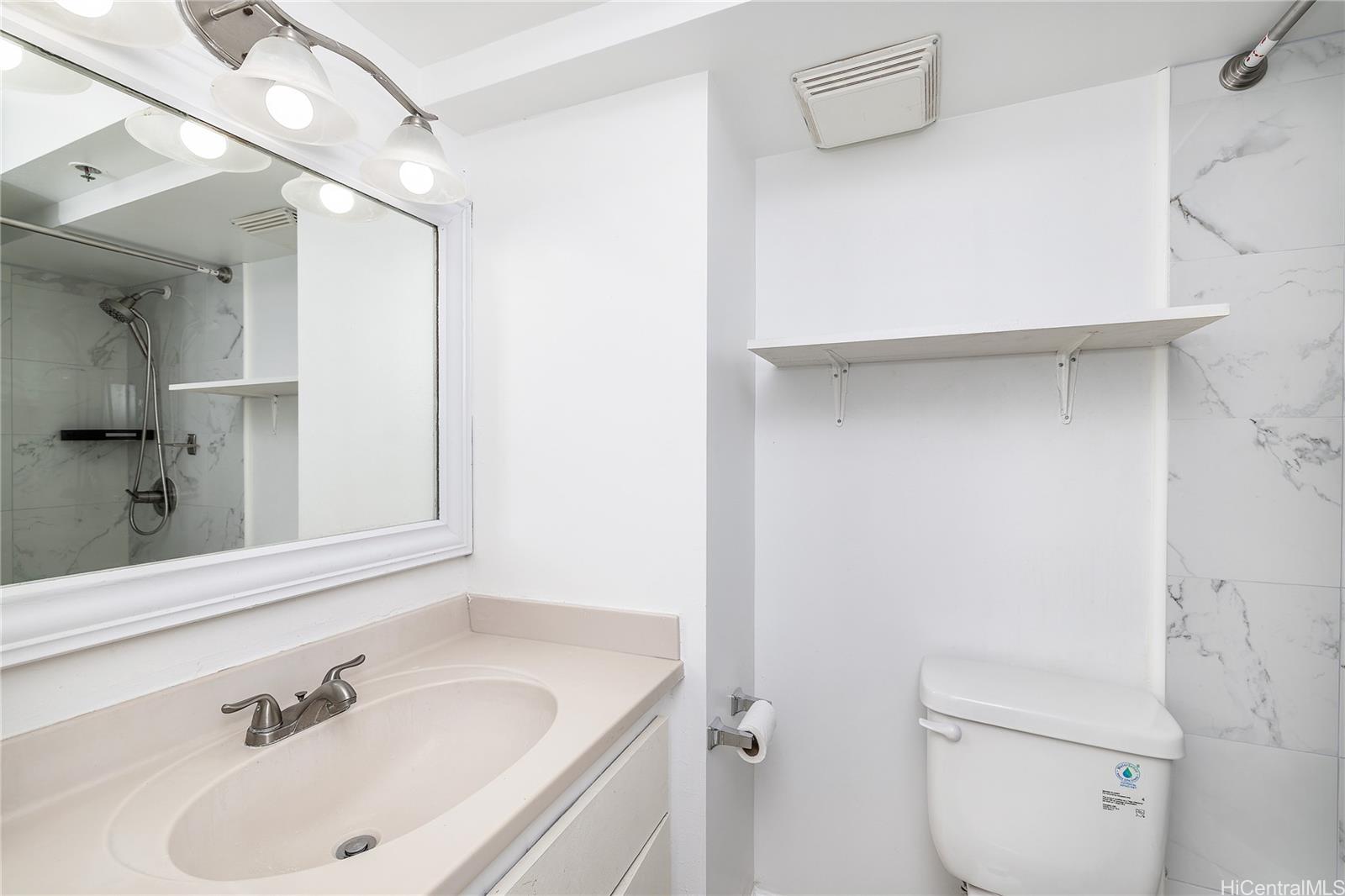 445 Seaside Ave Honolulu - Rental - photo 13 of 15