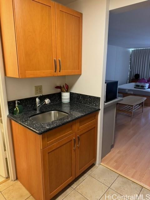 Island Colony condo # 1107, Honolulu, Hawaii - photo 2 of 7