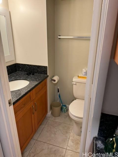 Island Colony condo # 1107, Honolulu, Hawaii - photo 4 of 7