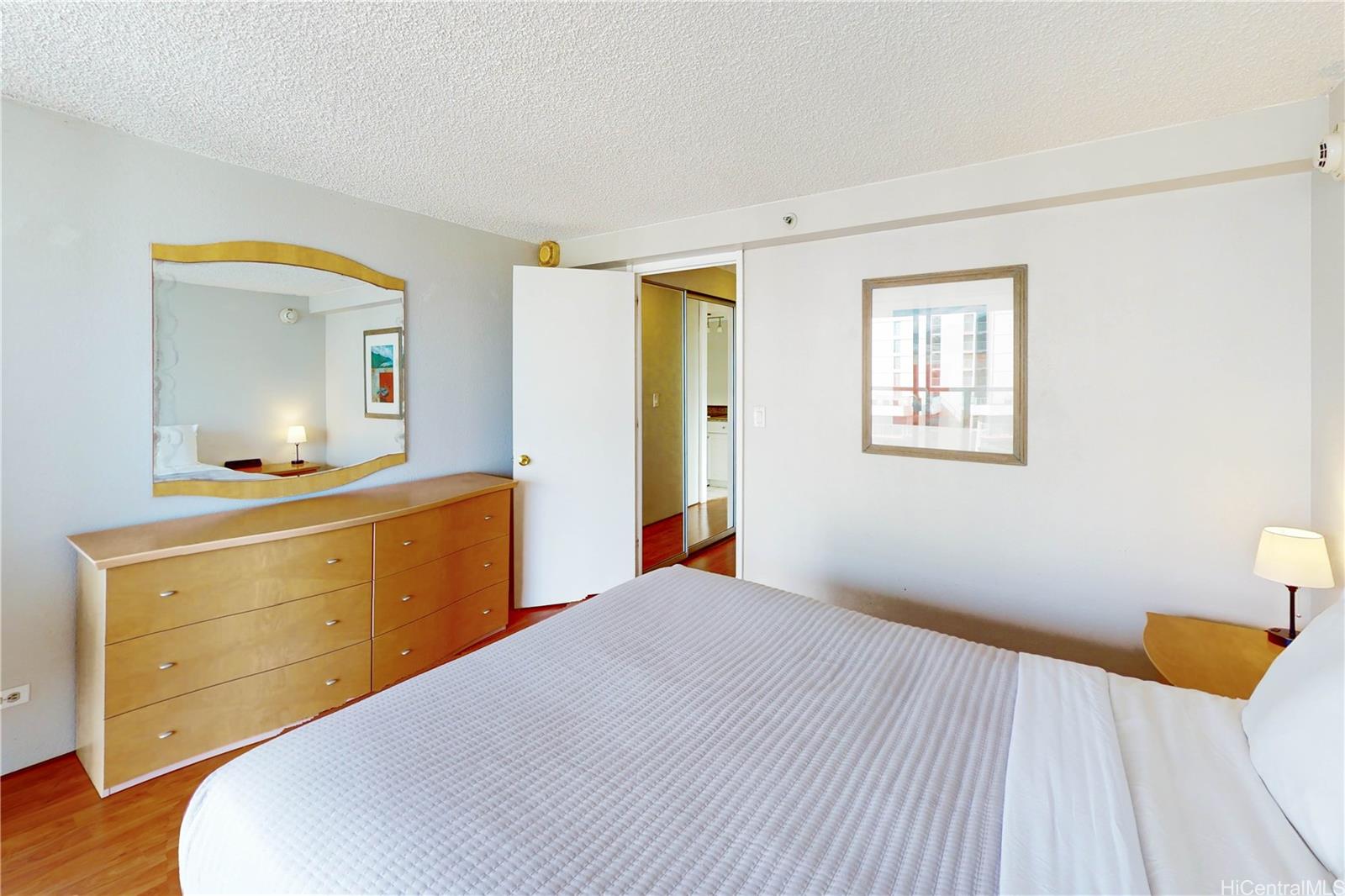 Island Colony condo # 1221, Honolulu, Hawaii - photo 11 of 25