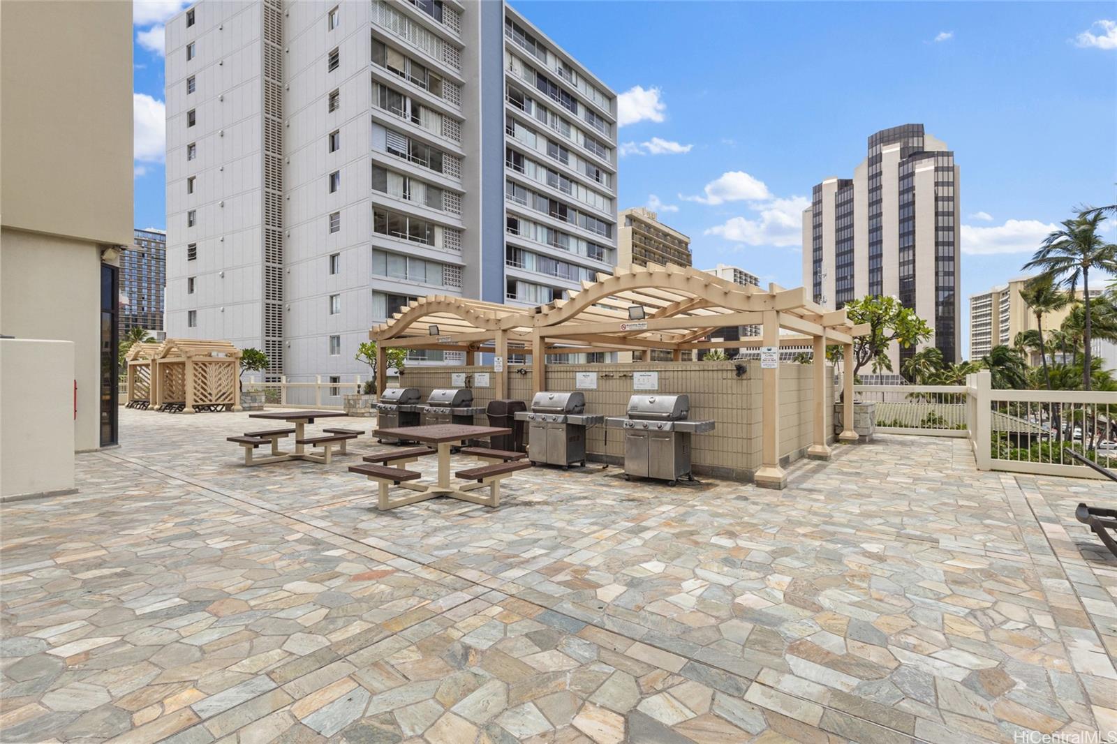 Island Colony condo # 1221, Honolulu, Hawaii - photo 18 of 25