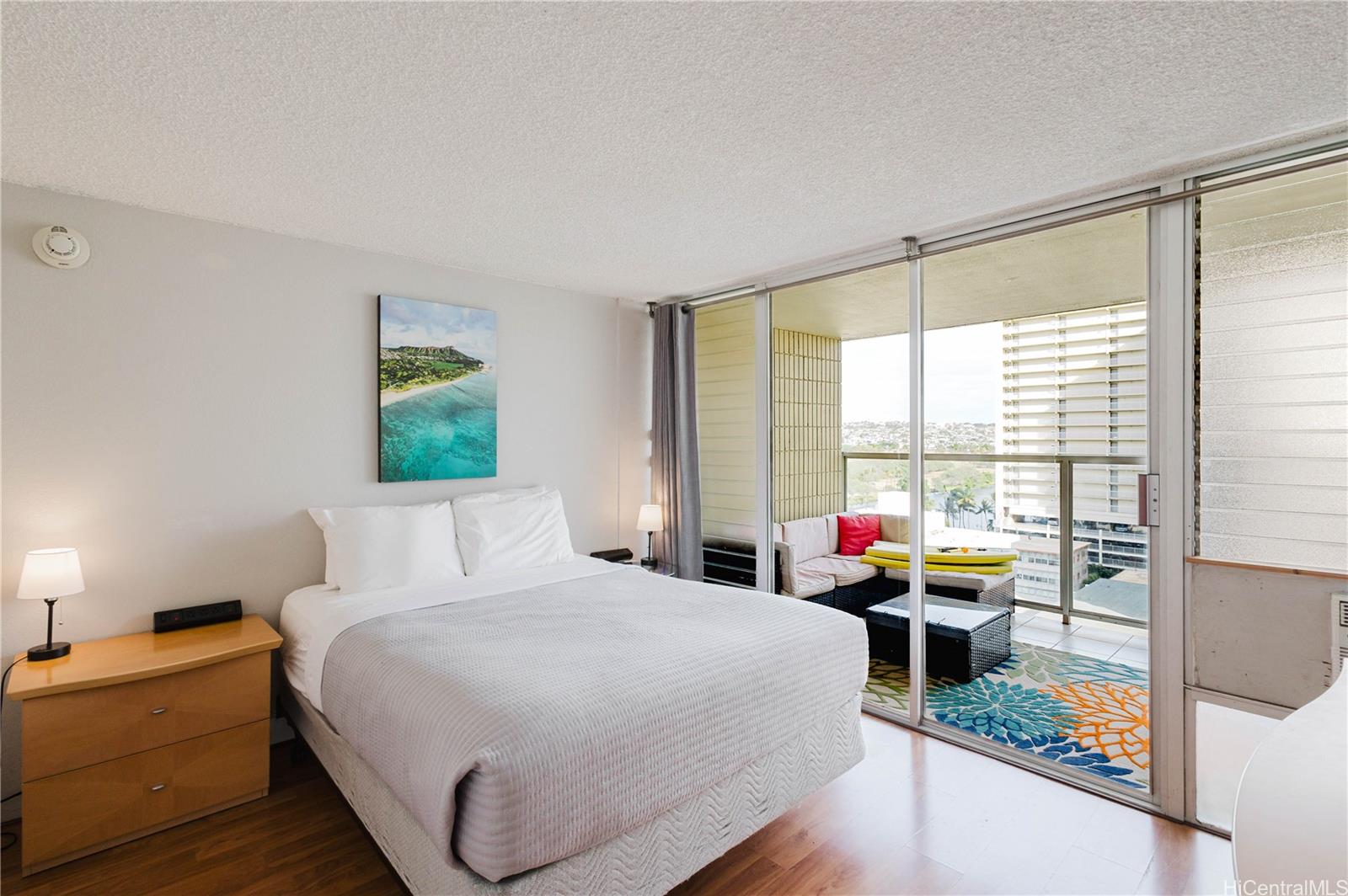 Island Colony condo # 1221, Honolulu, Hawaii - photo 9 of 25