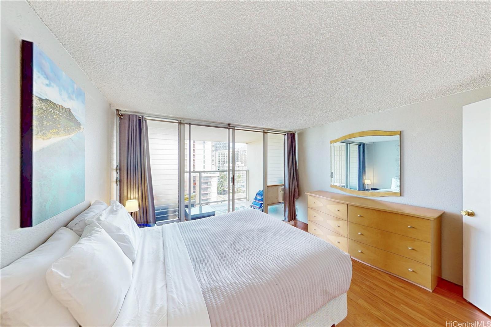 Island Colony condo # 1221, Honolulu, Hawaii - photo 10 of 25