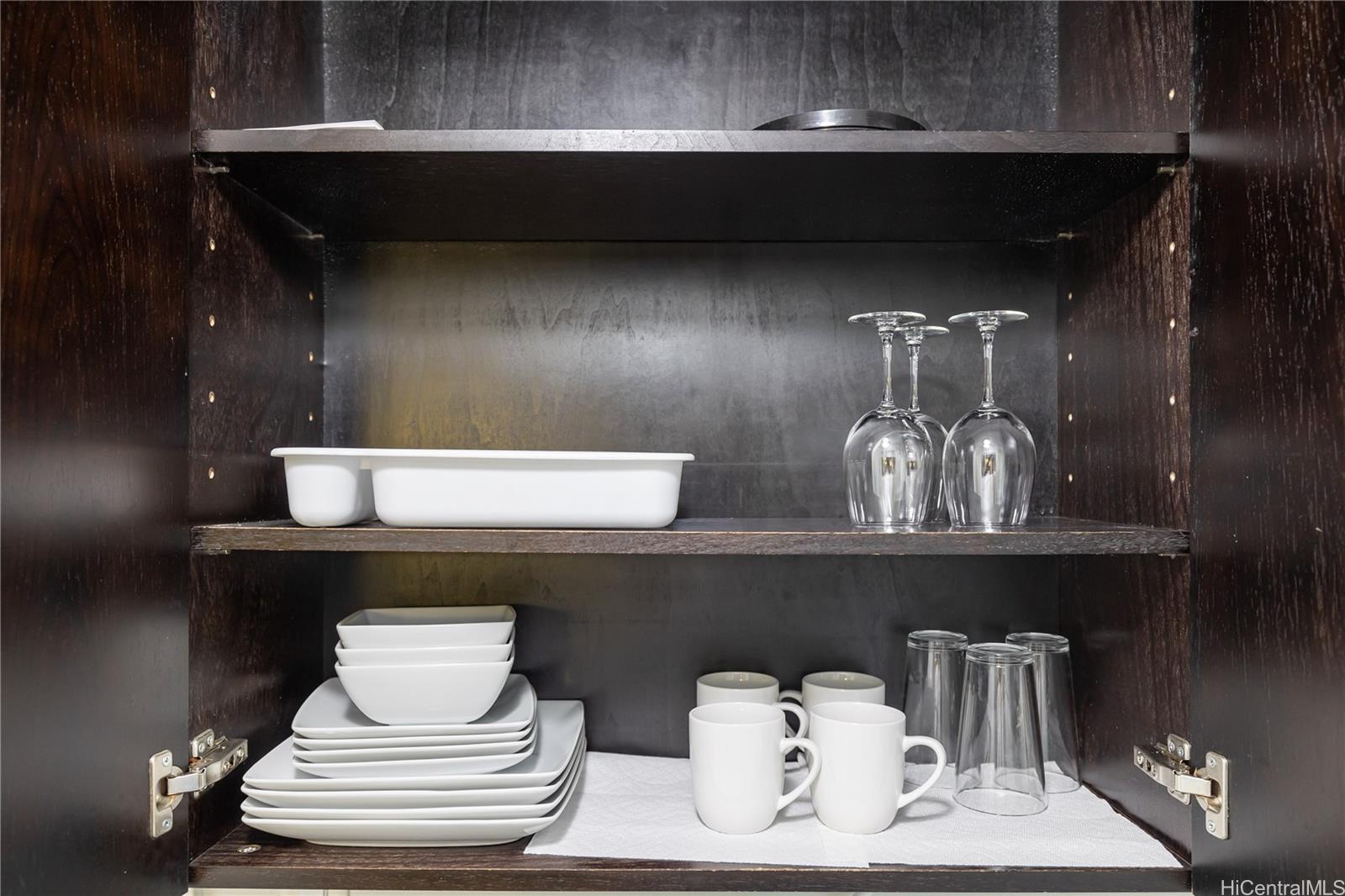 Island colony condo # 1514, Honolulu, Hawaii - photo 13 of 20