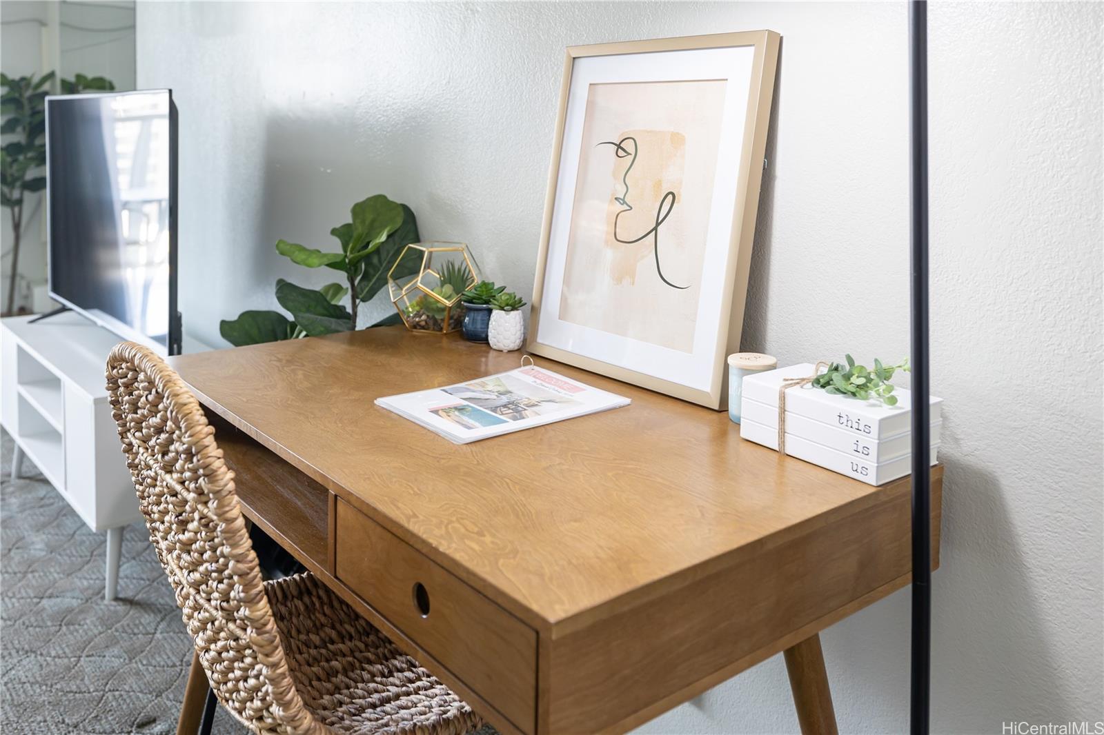 Island colony condo # 1514, Honolulu, Hawaii - photo 9 of 20