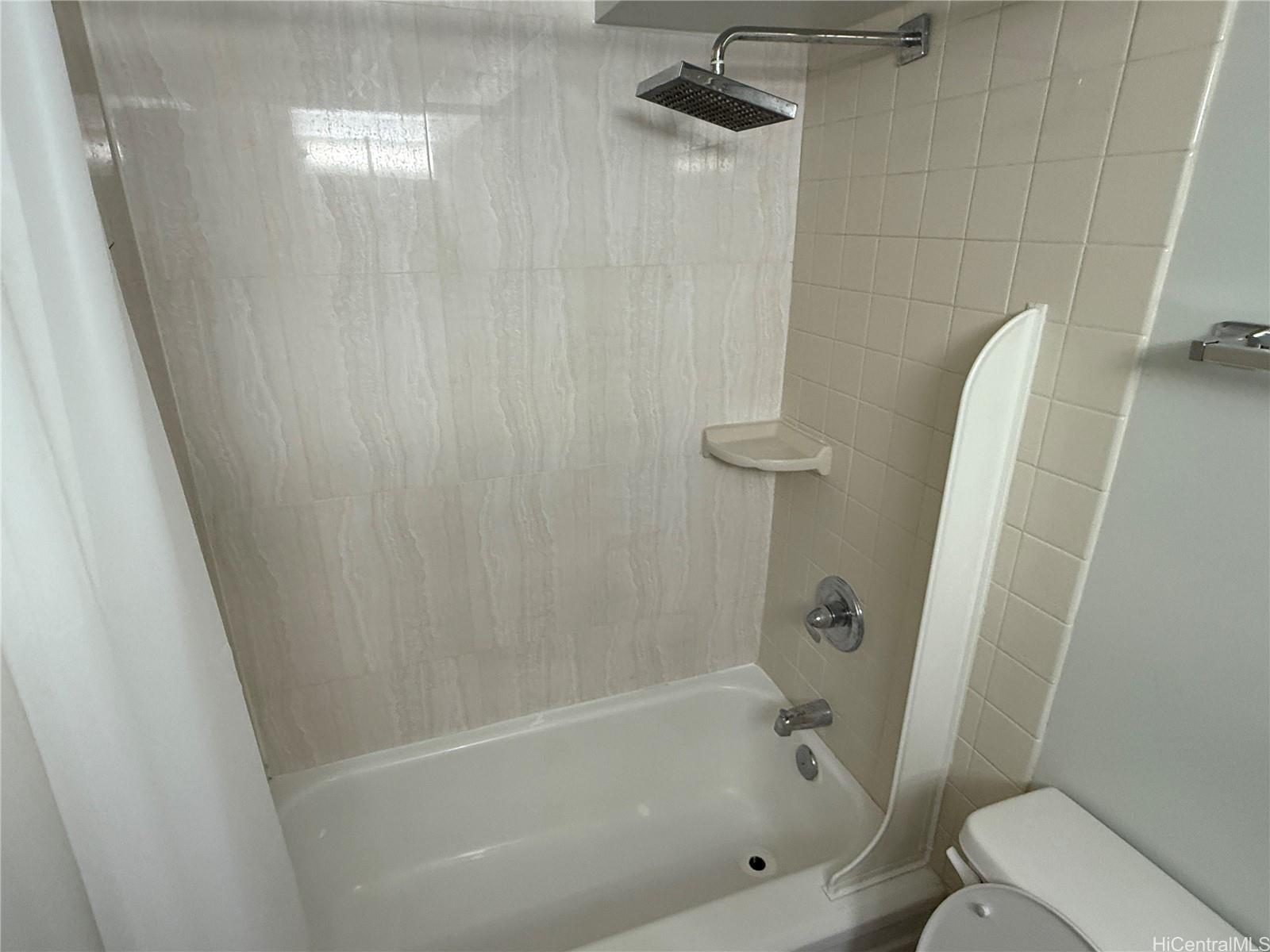 445 Seaside Ave Honolulu - Rental - photo 13 of 25