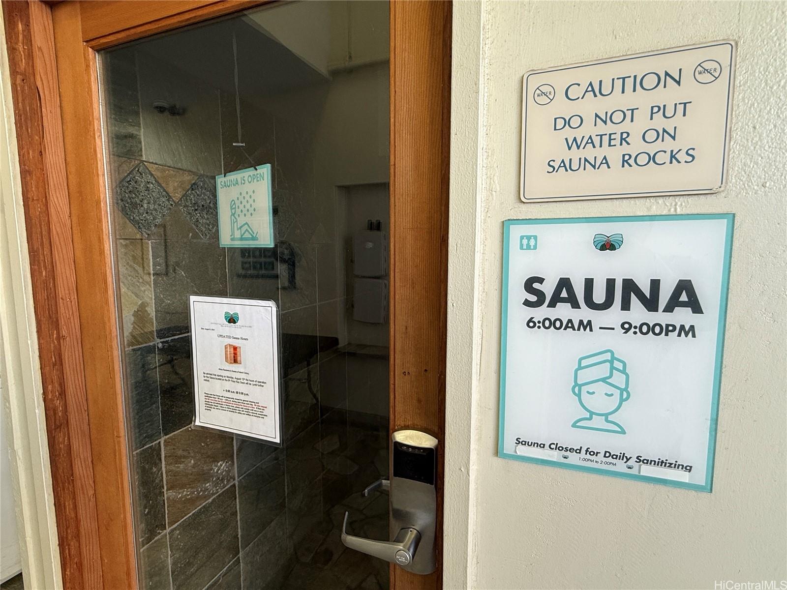 445 Seaside Ave Honolulu - Rental - photo 17 of 25