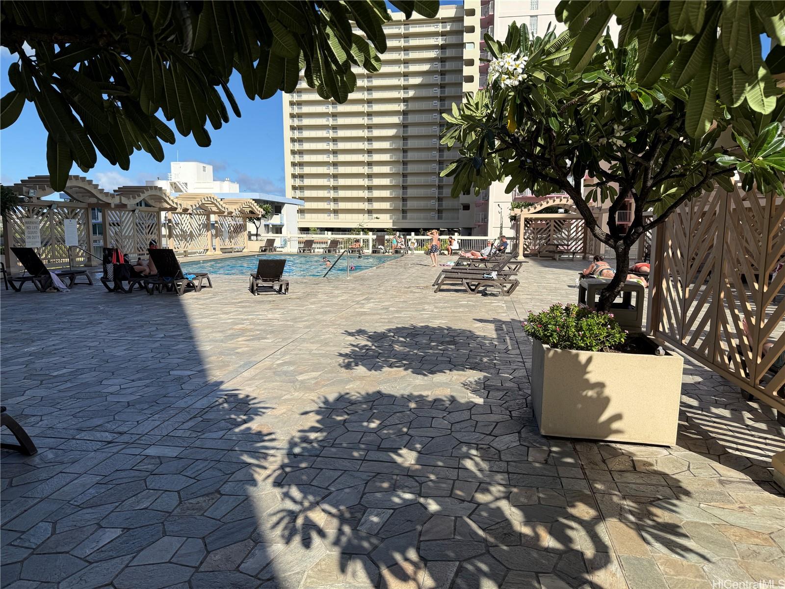 445 Seaside Ave Honolulu - Rental - photo 20 of 25