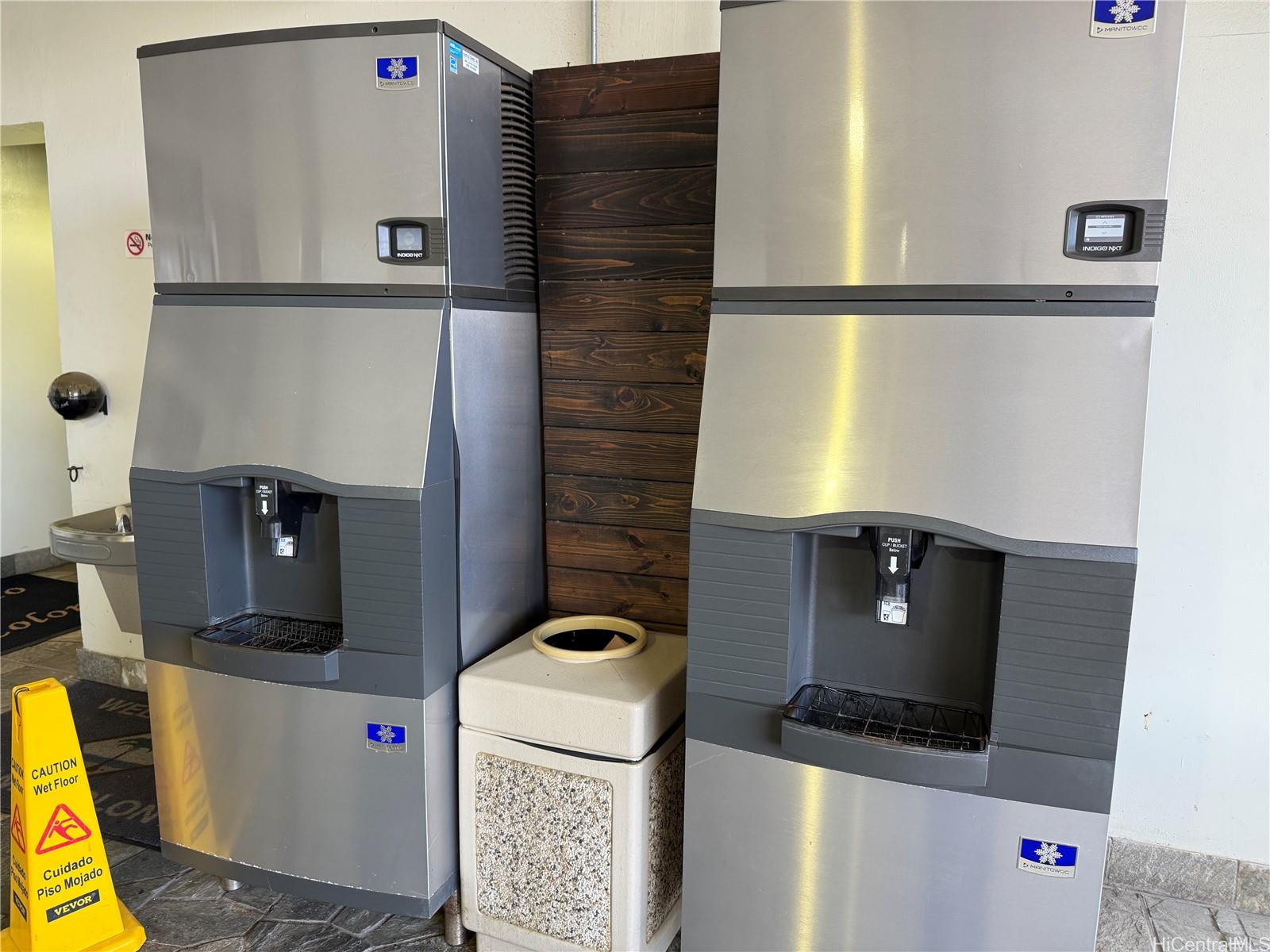 445 Seaside Ave Honolulu - Rental - photo 23 of 25