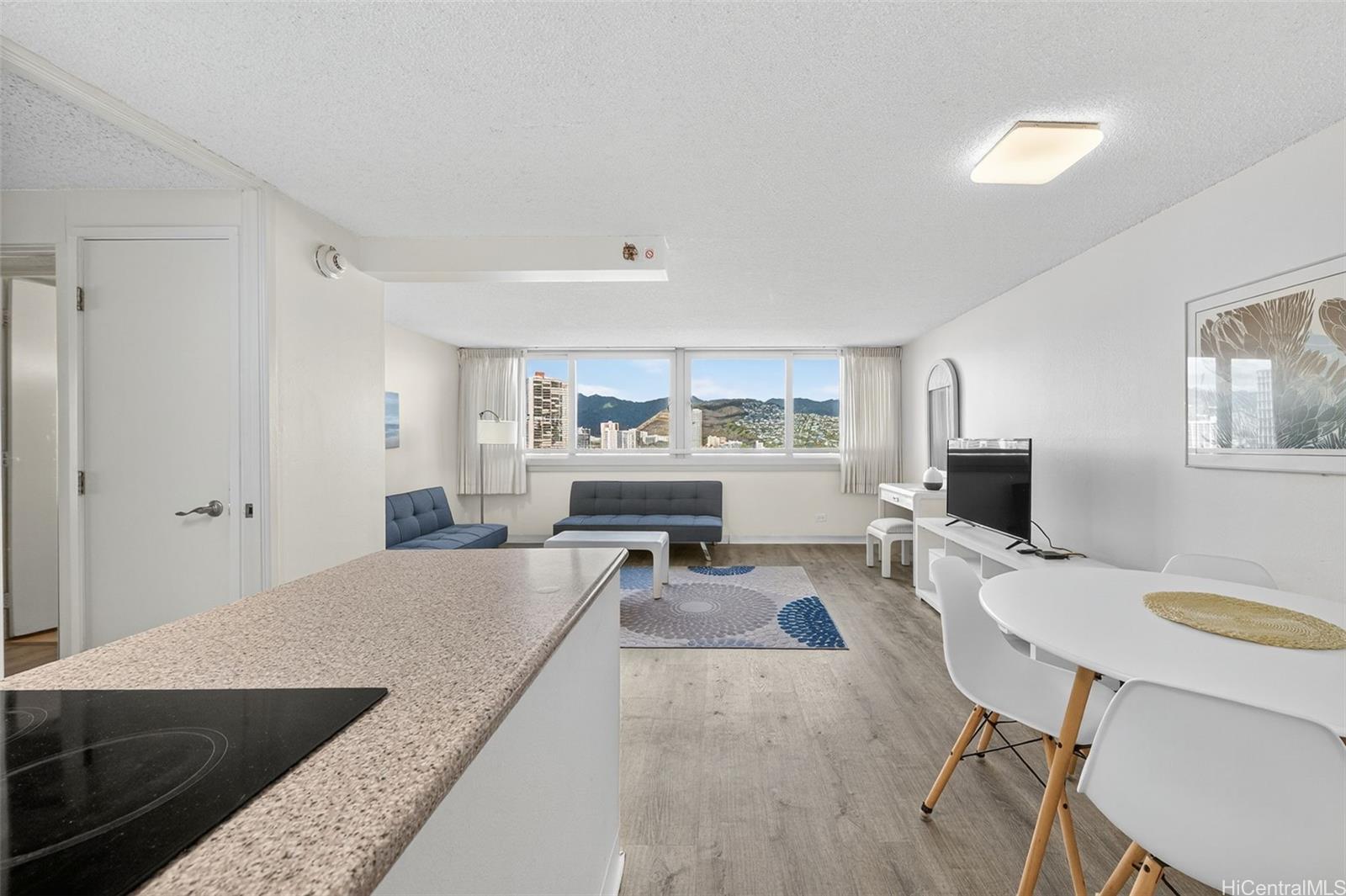 Island Colony condo # 1602, Honolulu, Hawaii - photo 4 of 25